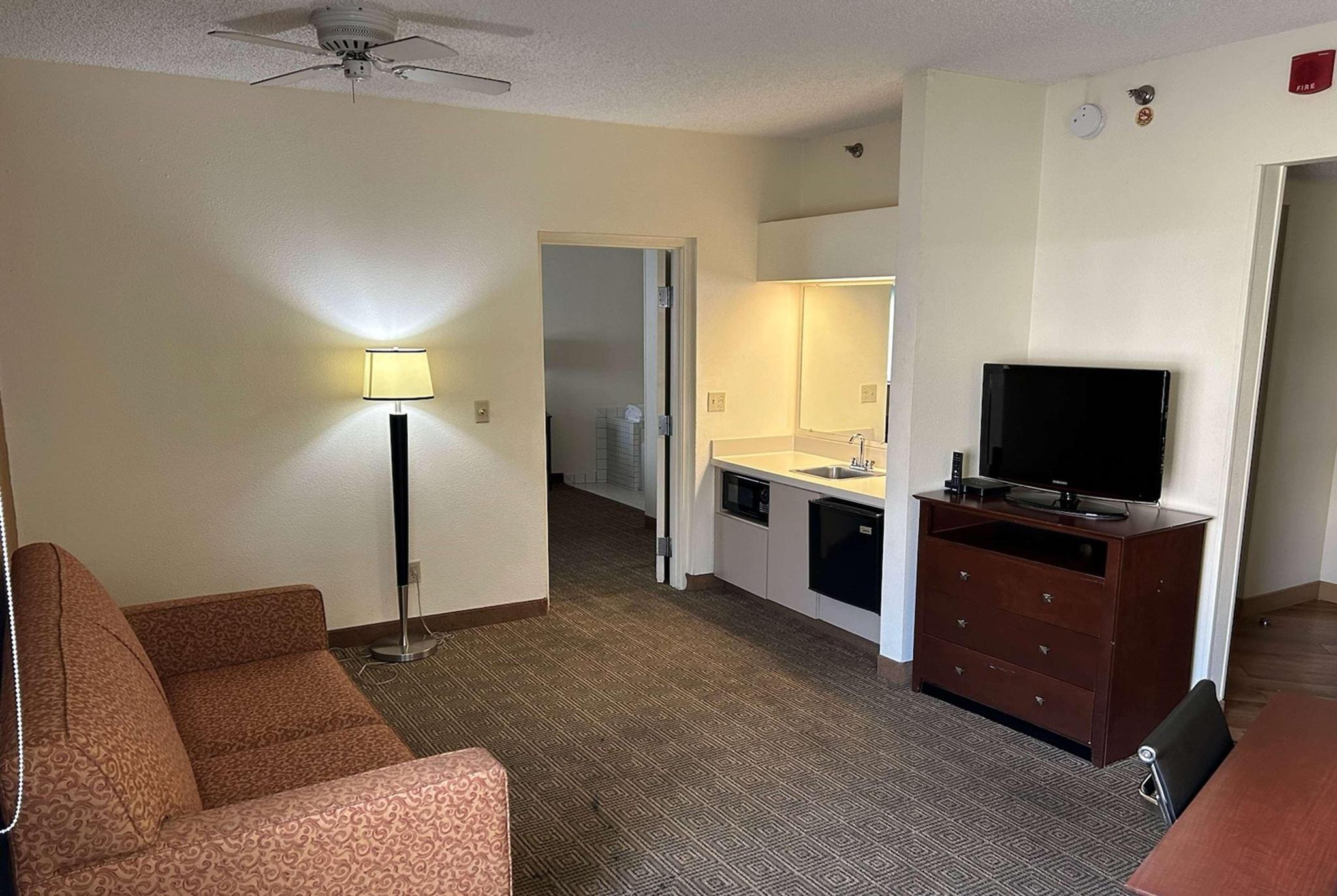 hotel-thumb
