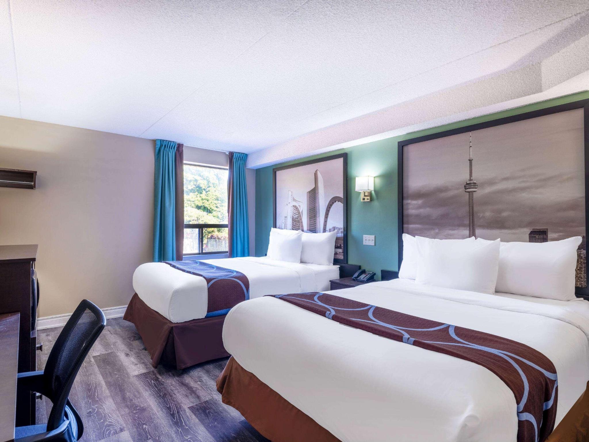 hotel-thumb