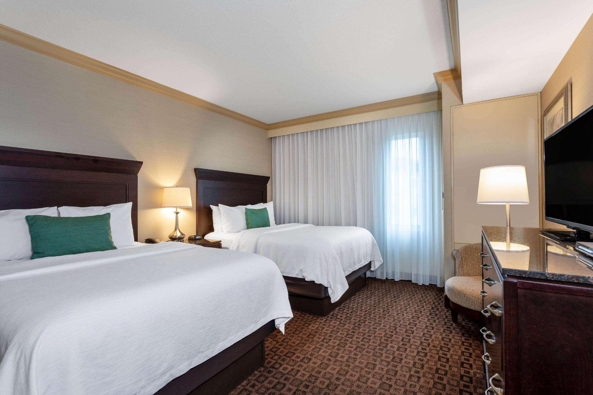 hotel-thumb