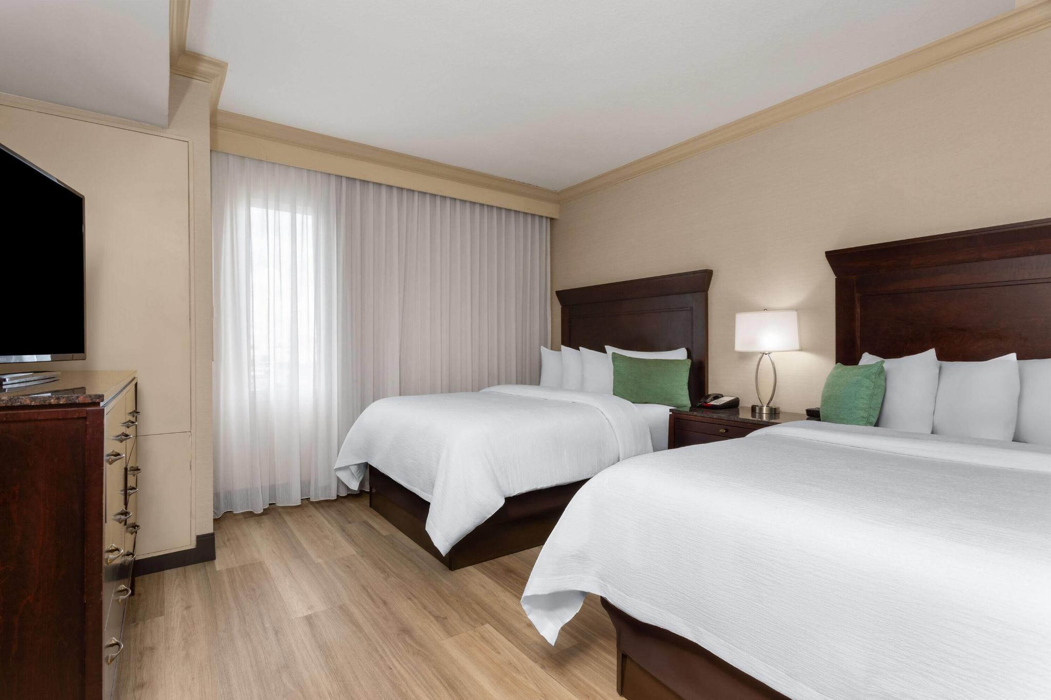 hotel-thumb