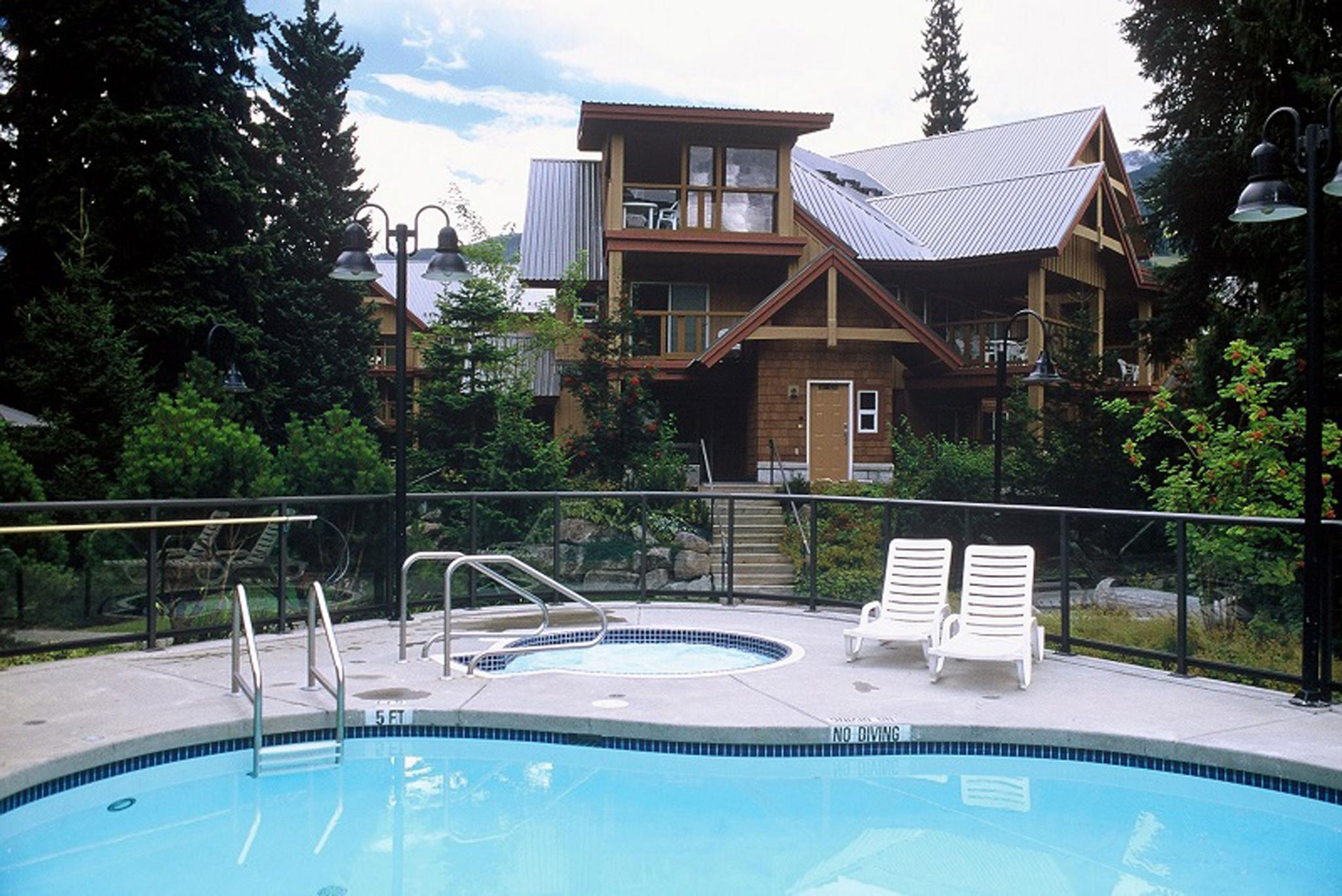 ResortQuest Glaciers Reach Vacation Rental Whistler Whistler Canada ResortQuest Glacier's Reach Vacation Rental en Whistler | BestDay.com