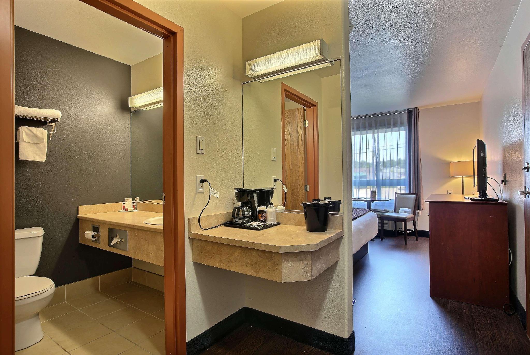 hotel-thumb