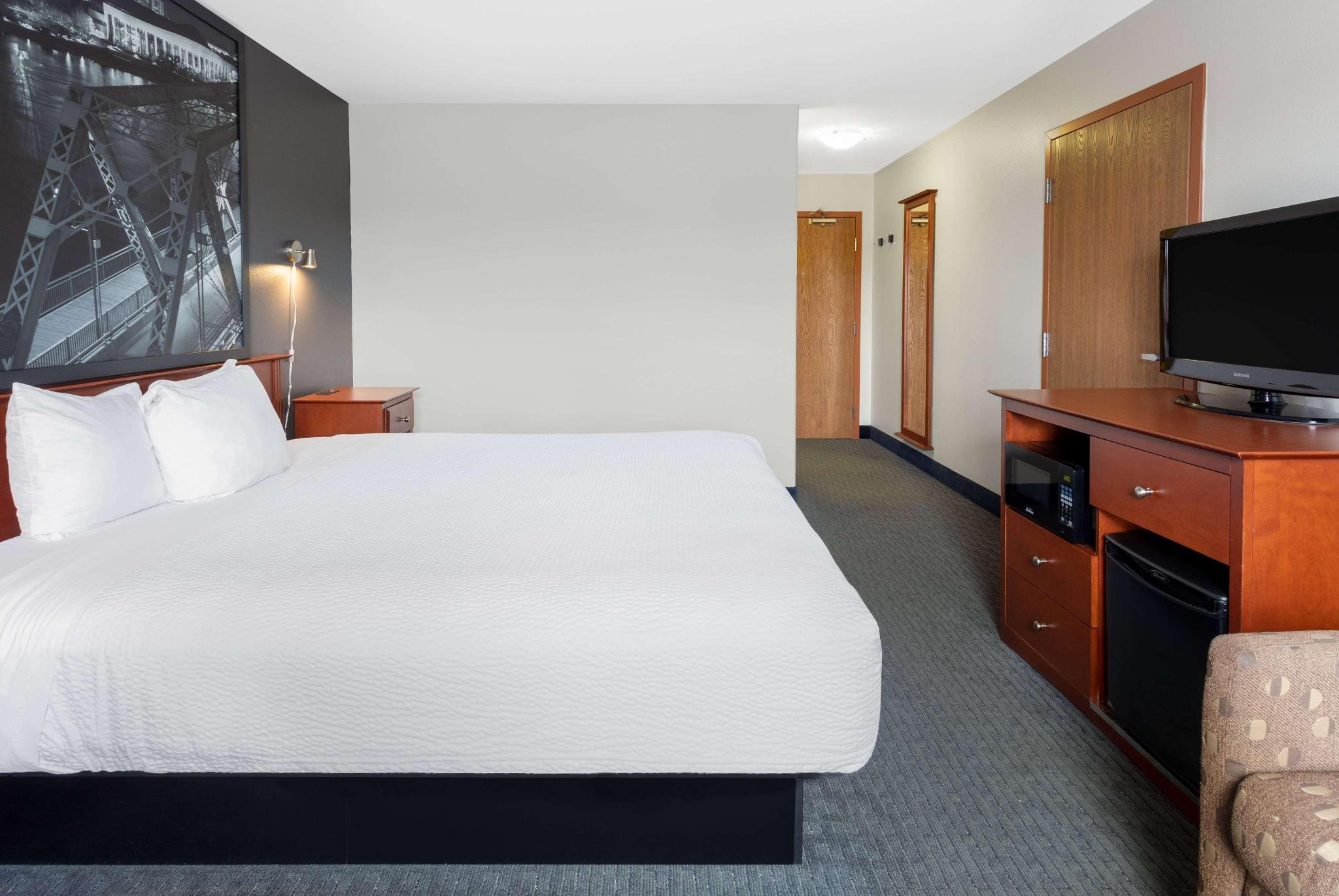 hotel-thumb