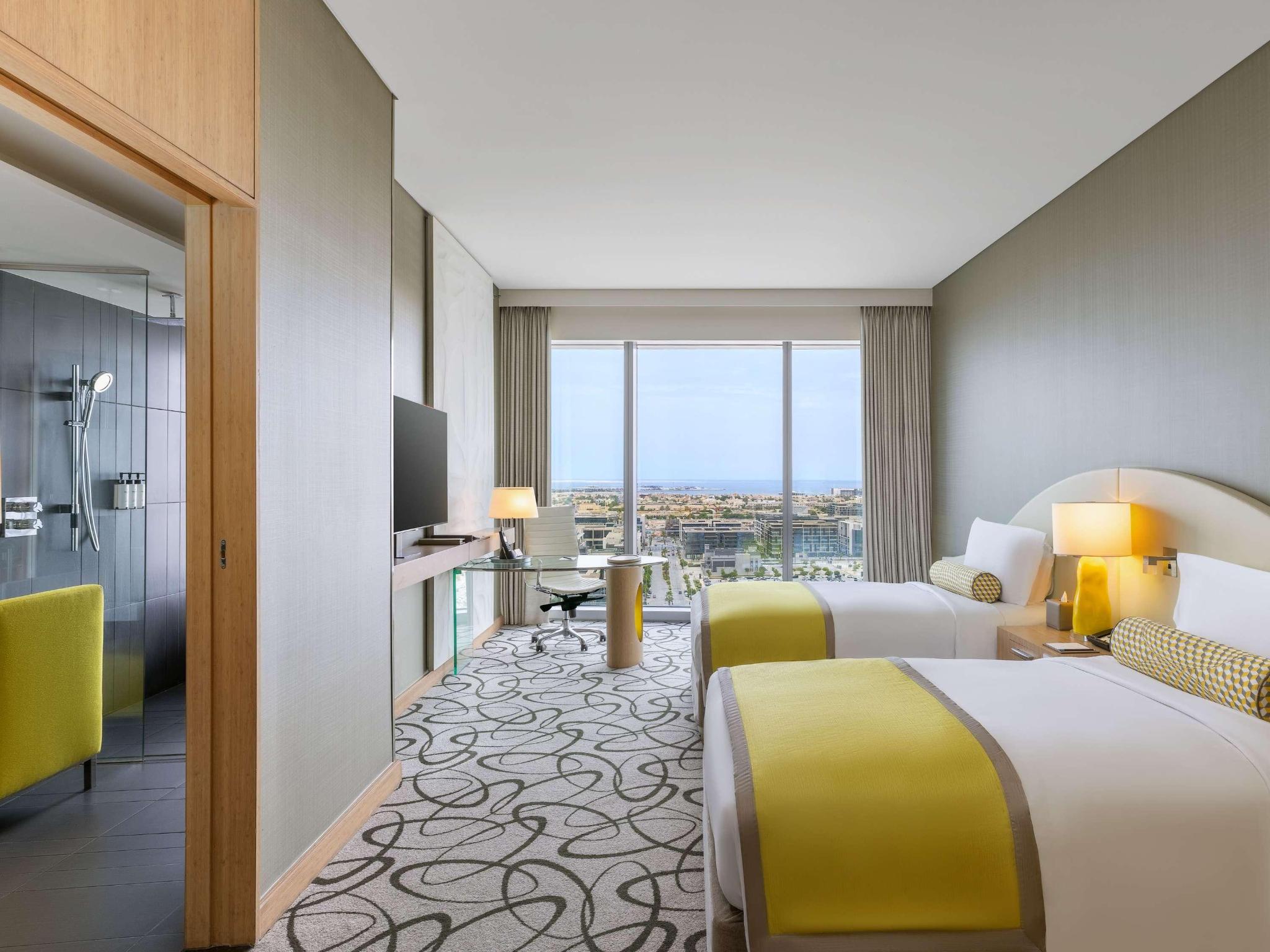 hotel-thumb