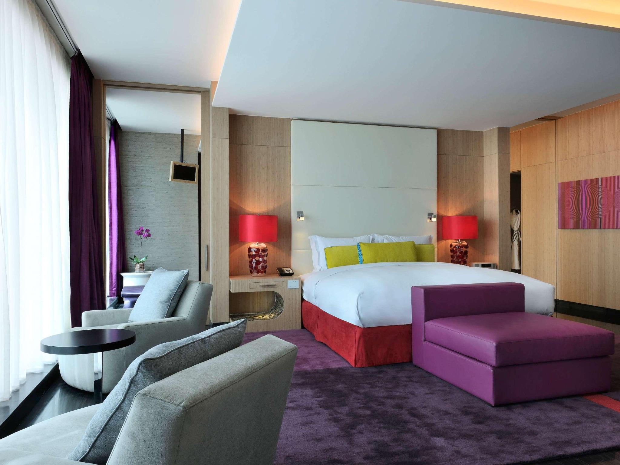 hotel-thumb