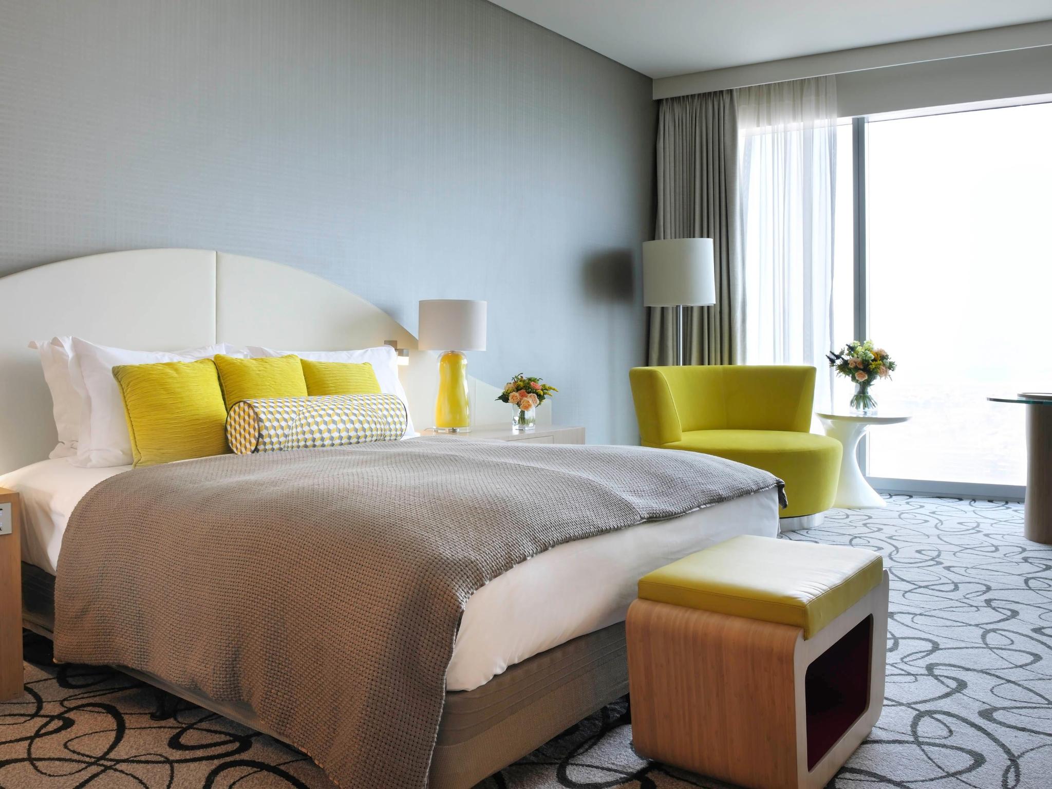 hotel-thumb