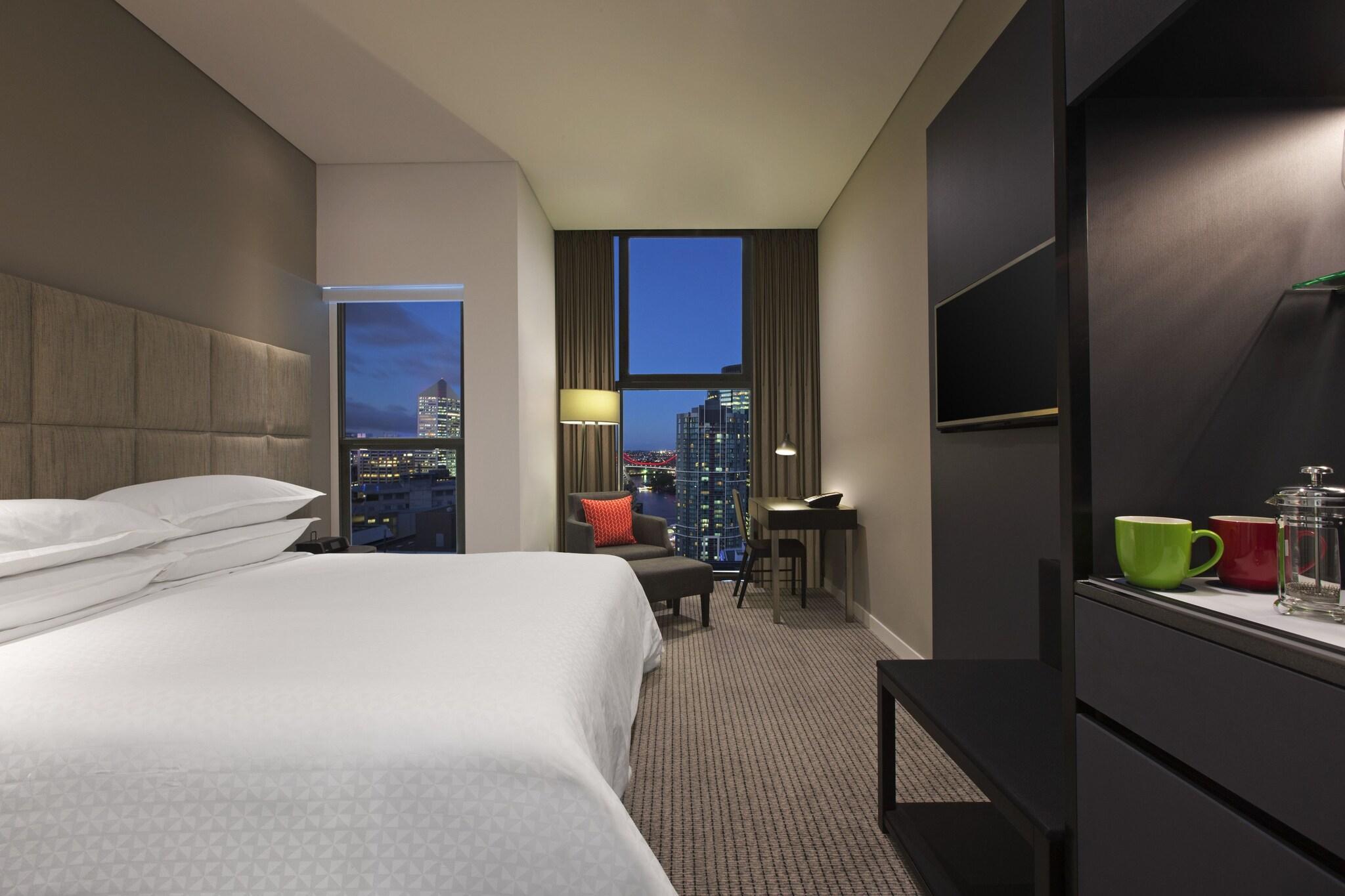 hotel-thumb