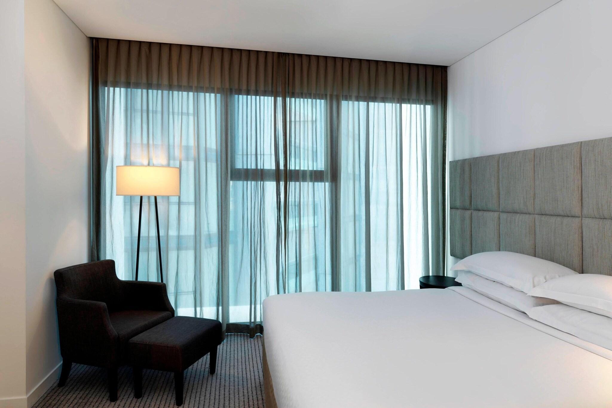 hotel-thumb