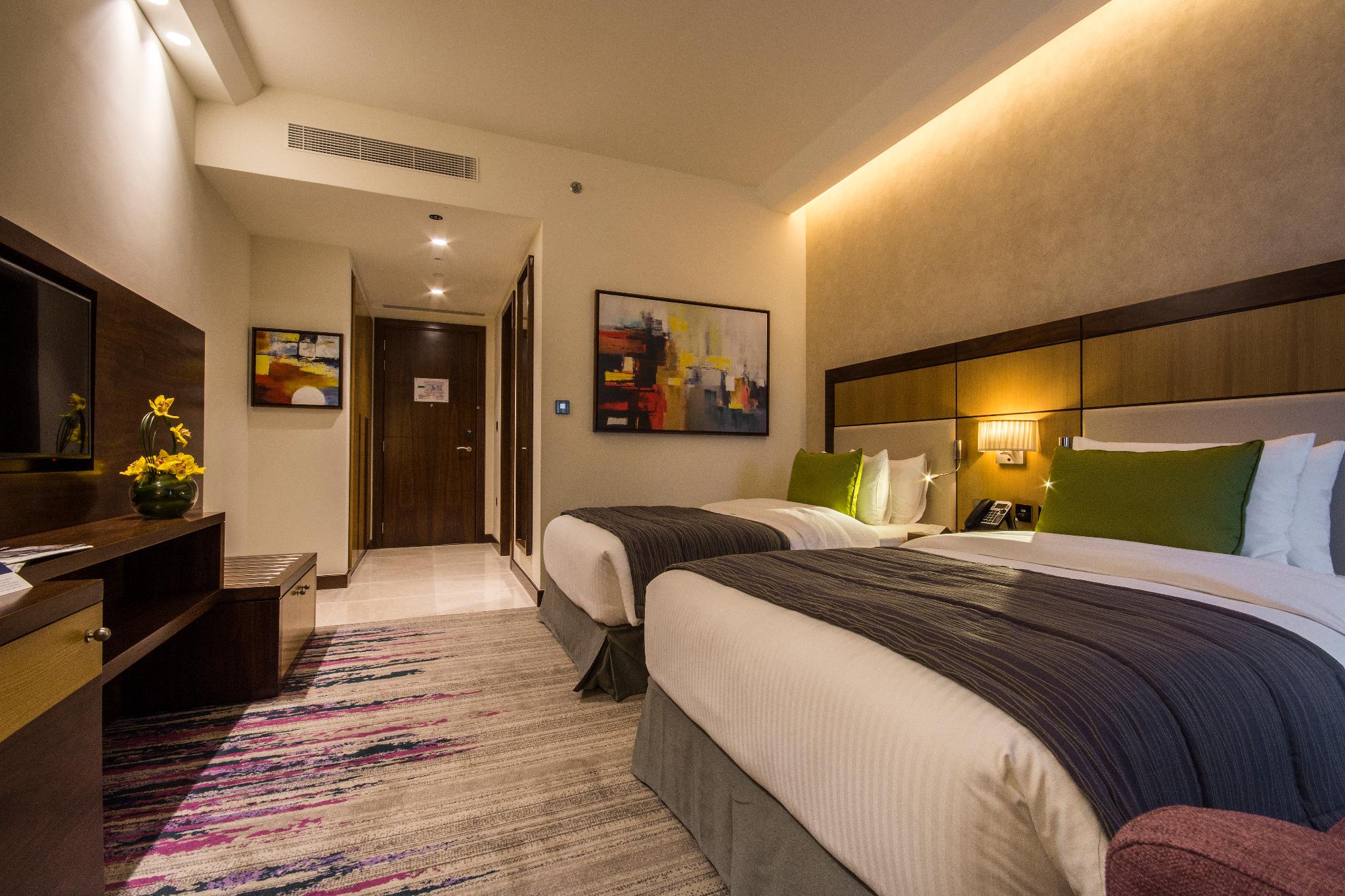 hotel-thumb