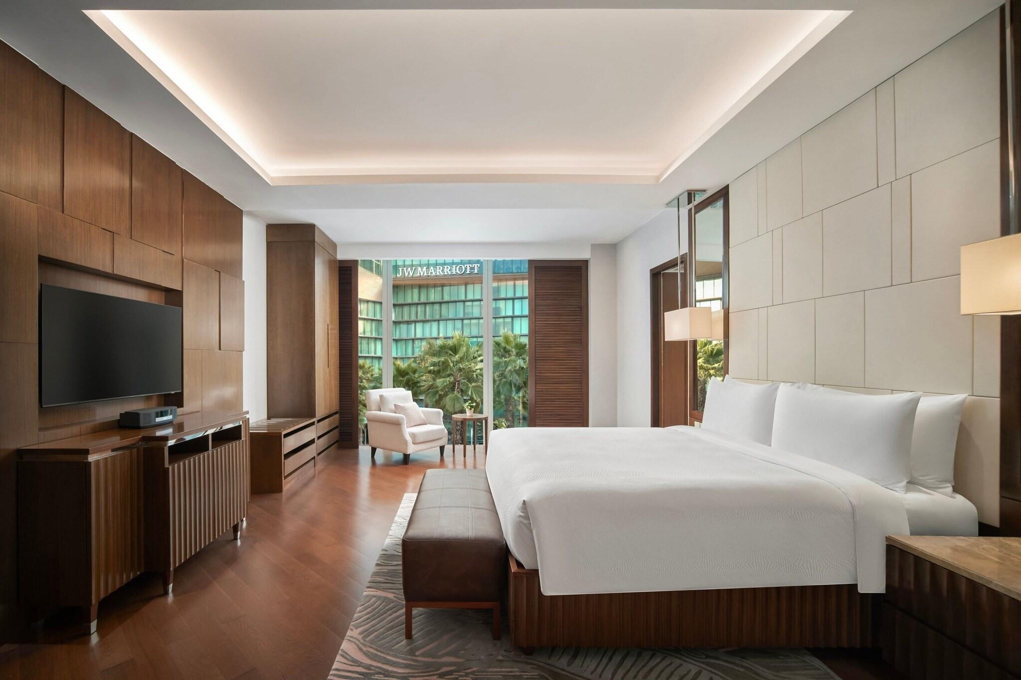hotel-thumb