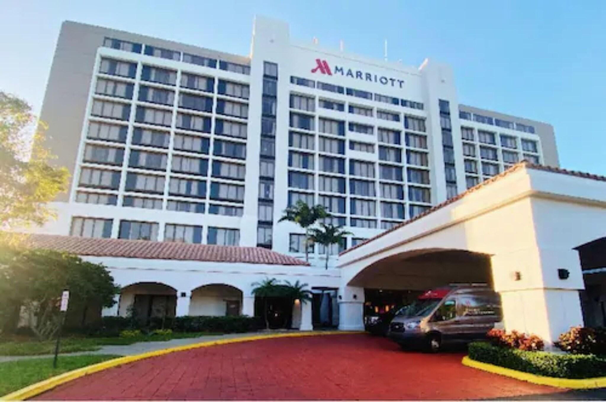 hotel-thumb