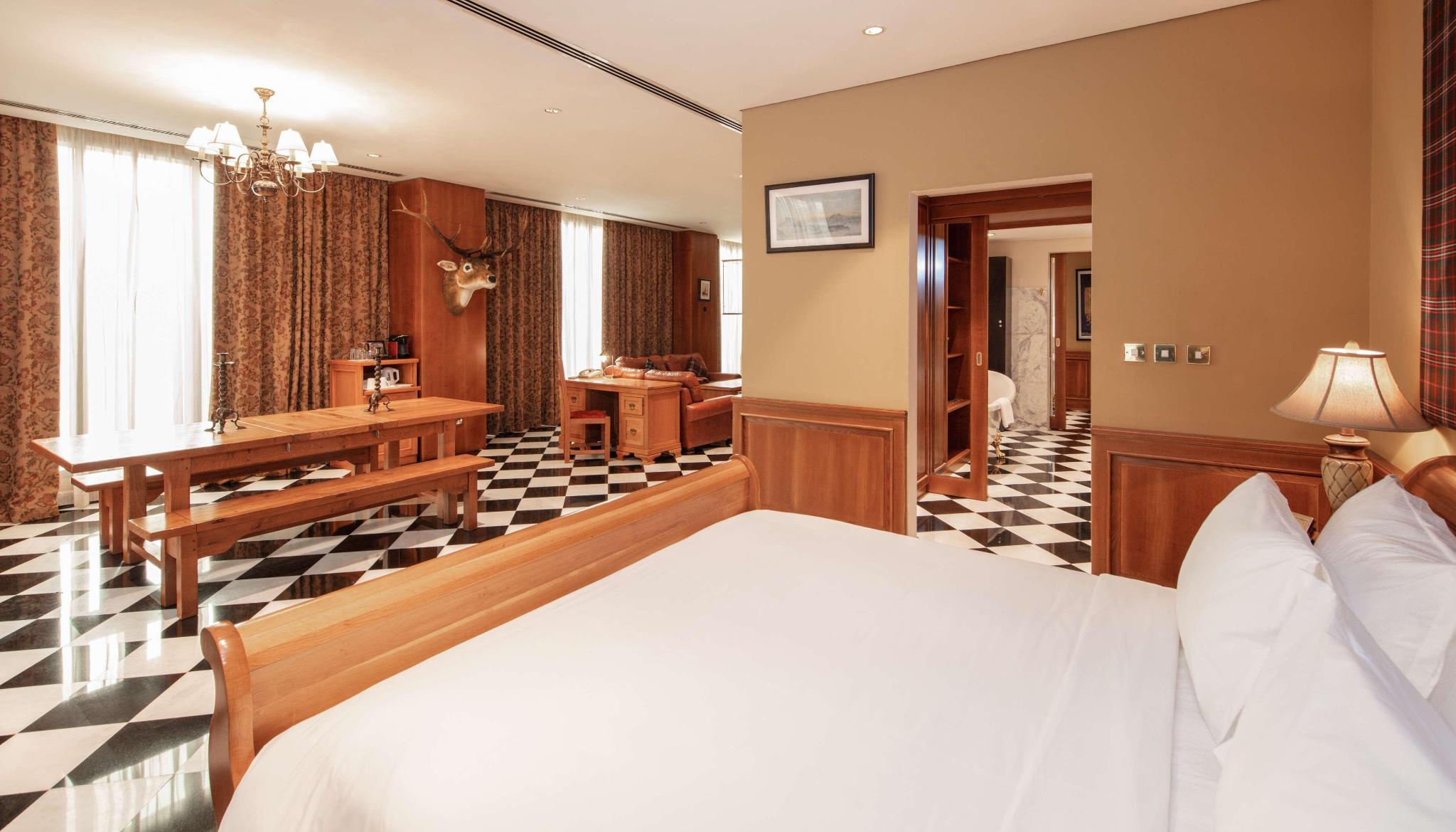 hotel-thumb