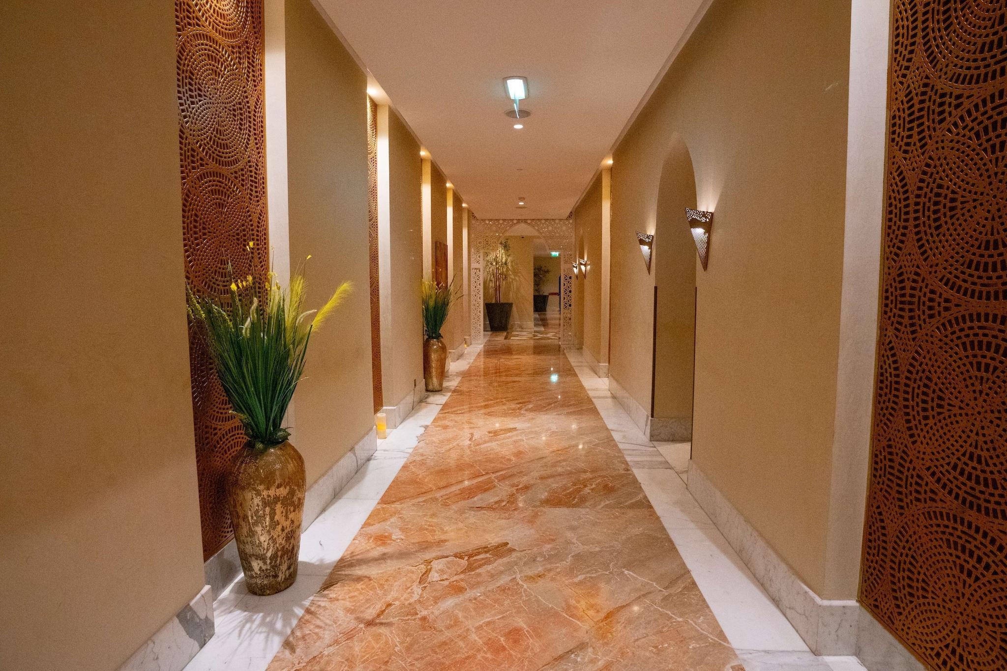 hotel-thumb