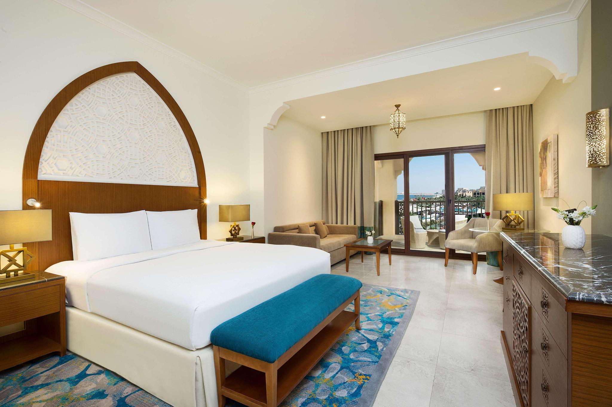 hotel-thumb