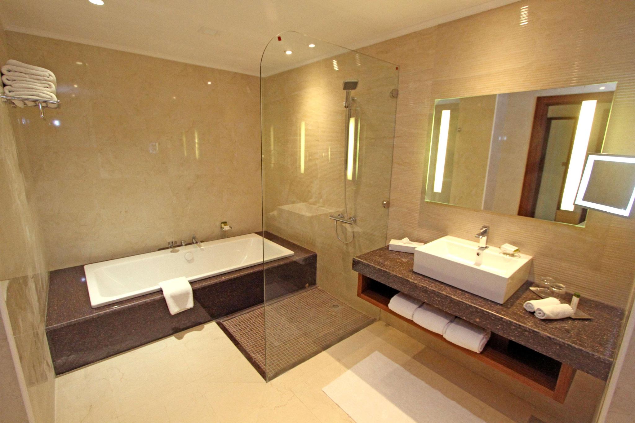 hotel-thumb