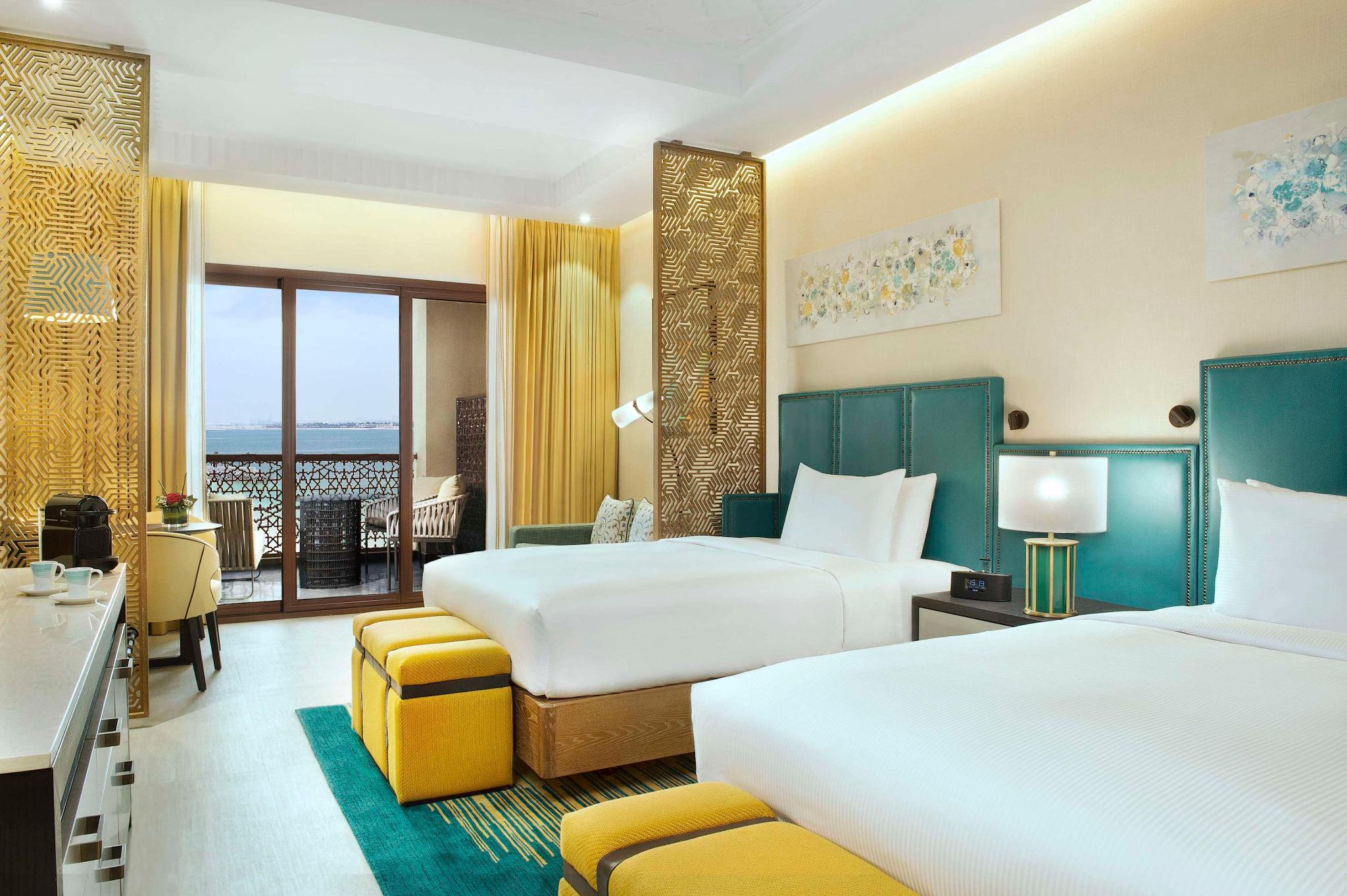 hotel-thumb