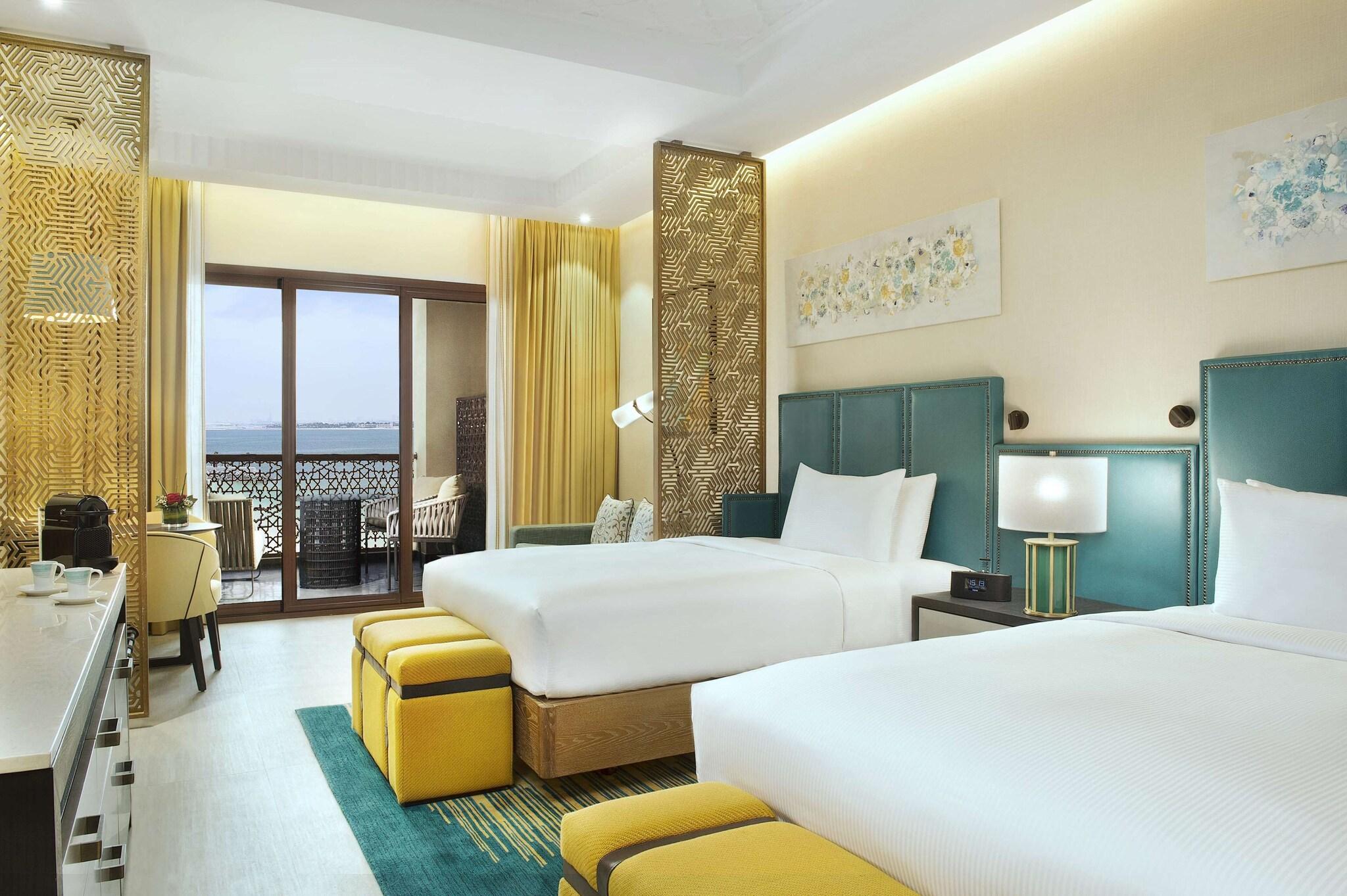 hotel-thumb