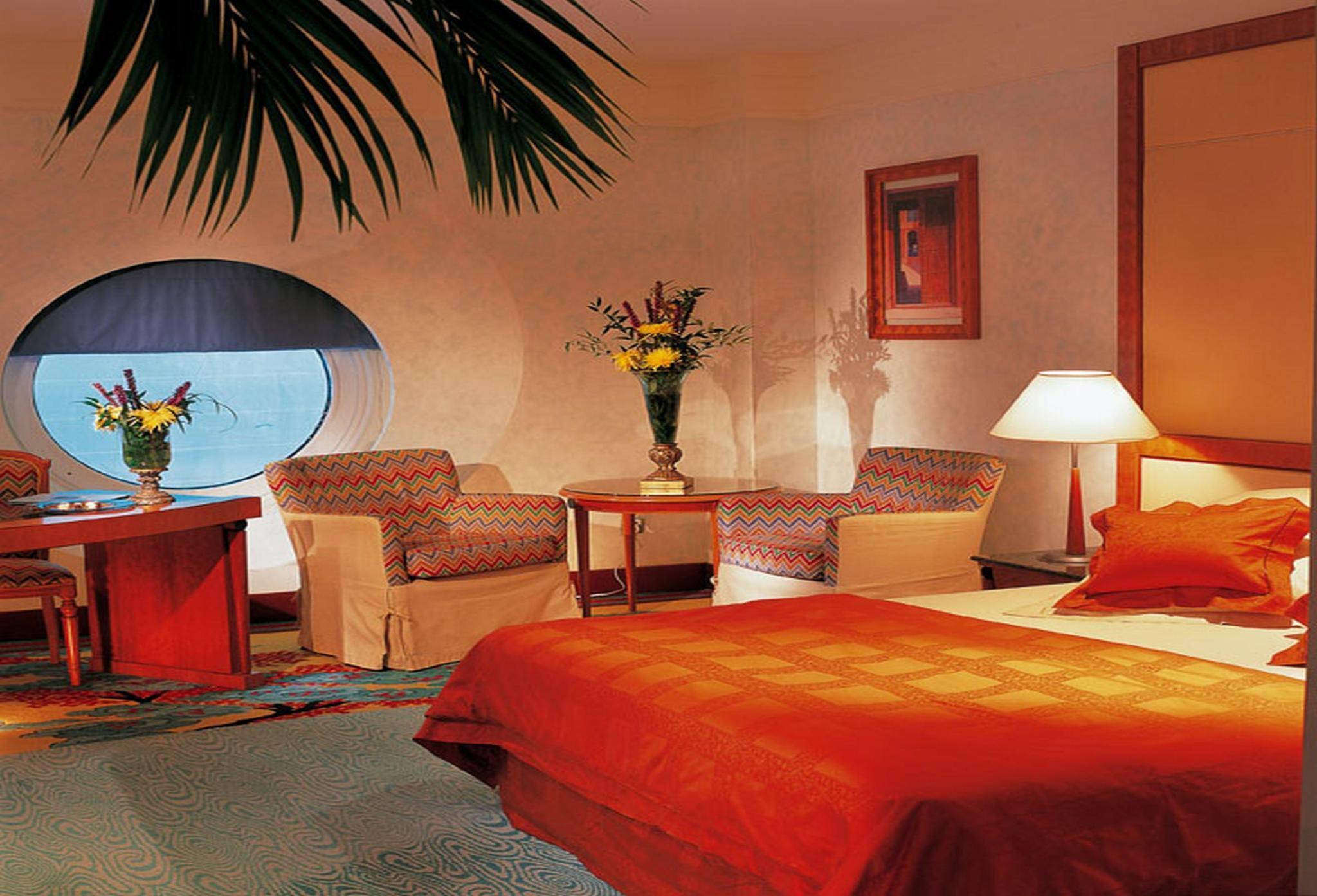 hotel-thumb