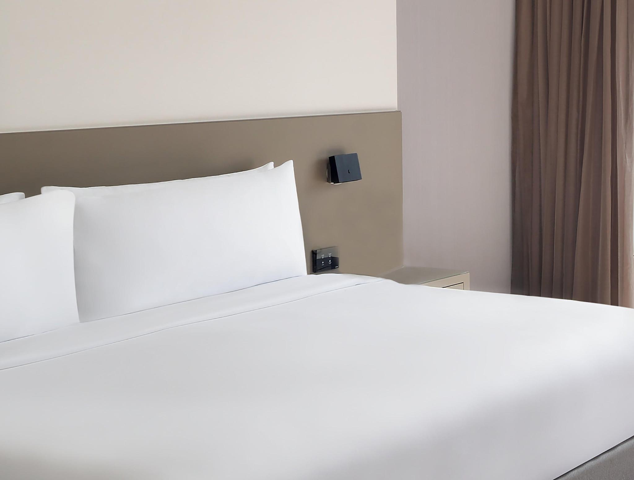 hotel-thumb
