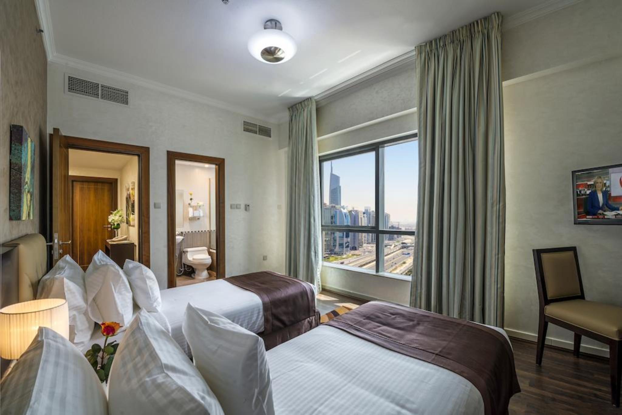 hotel-thumb