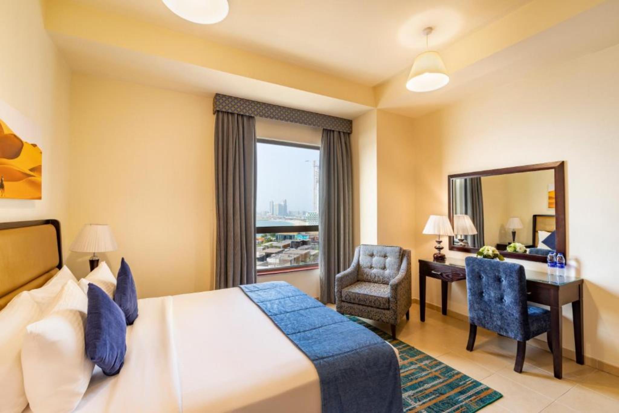 hotel-thumb