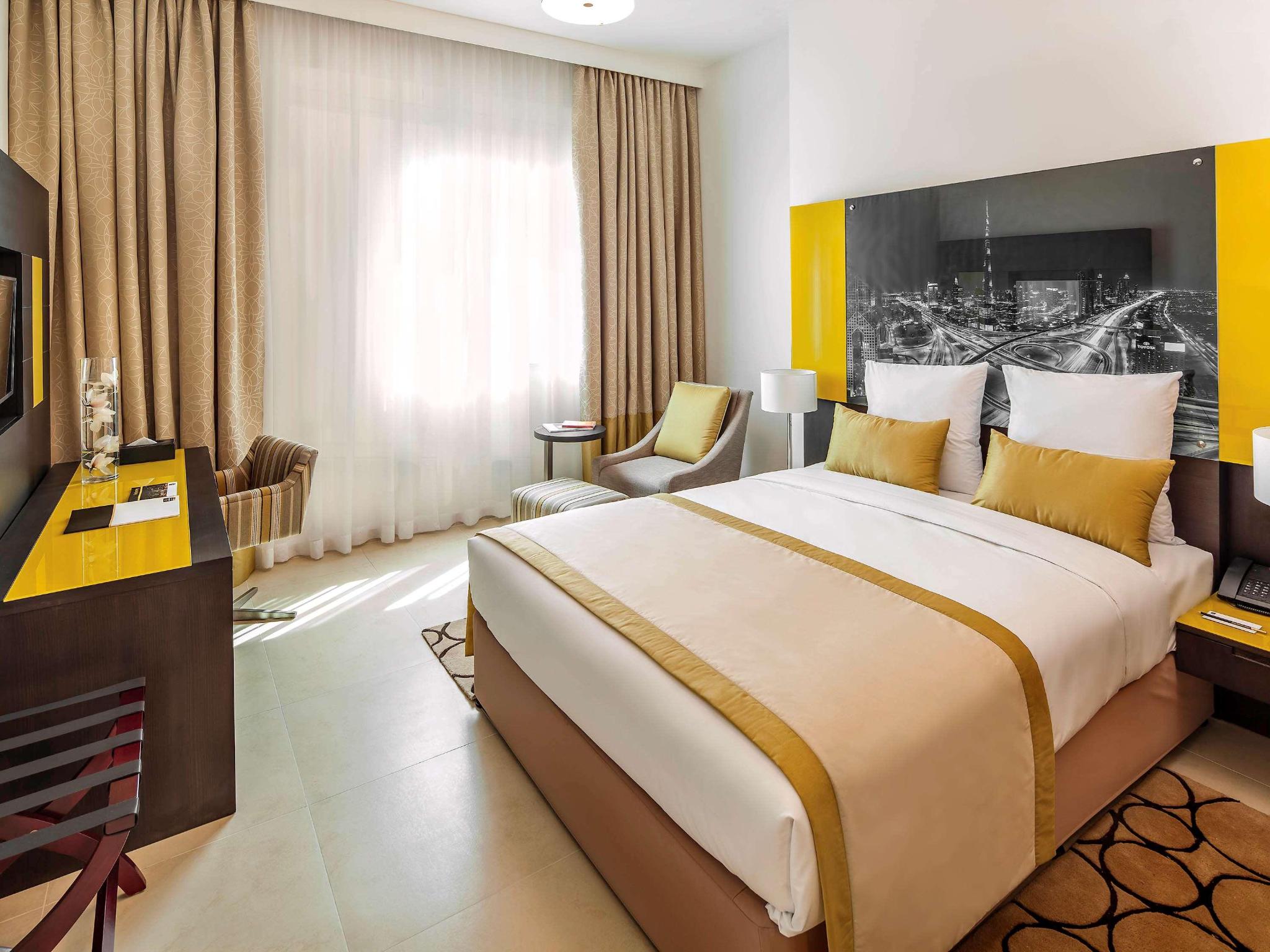 hotel-thumb