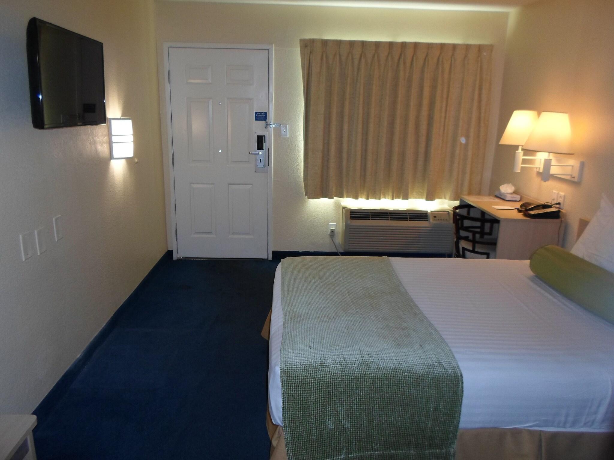 hotel-thumb