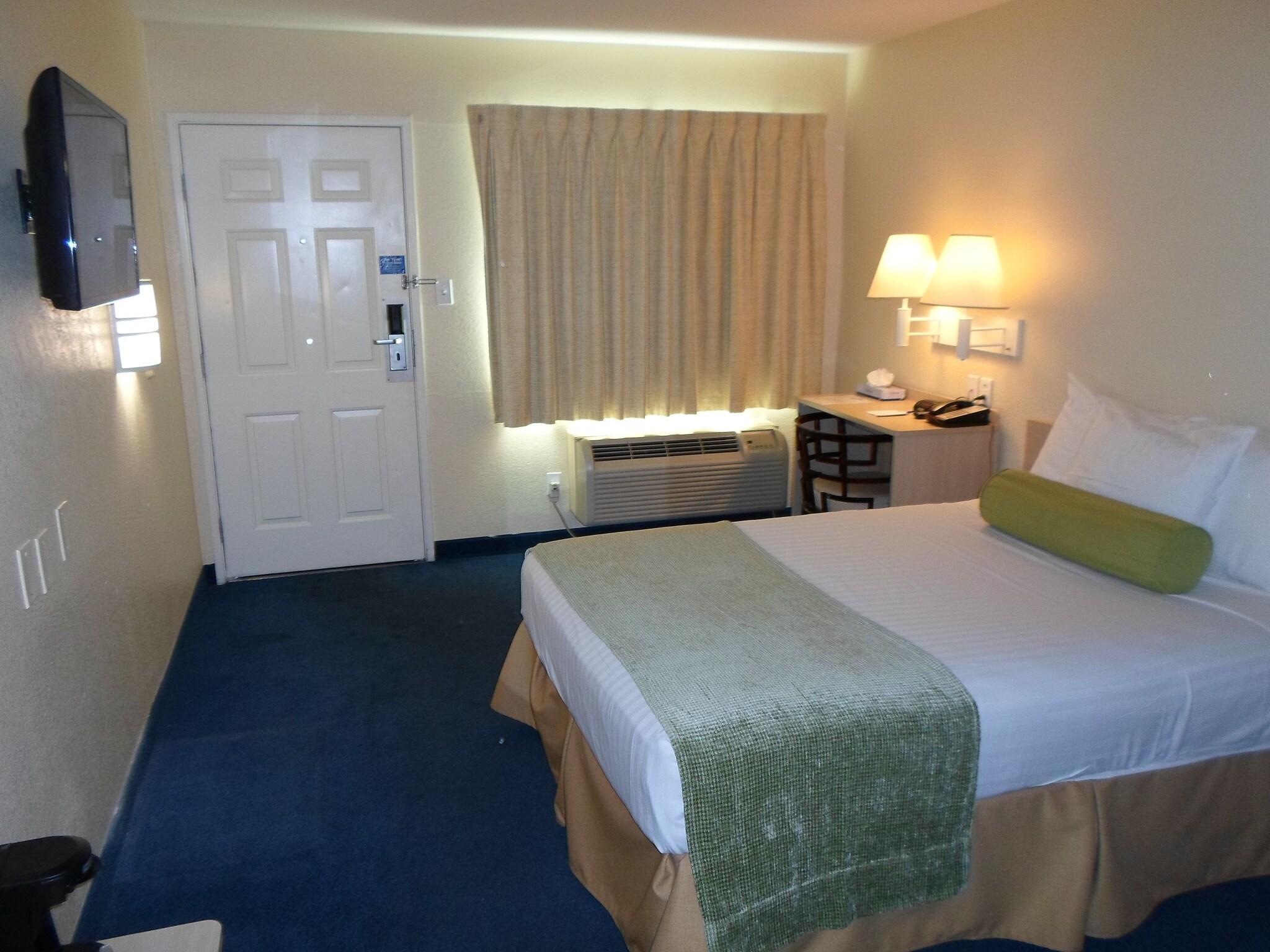 hotel-thumb