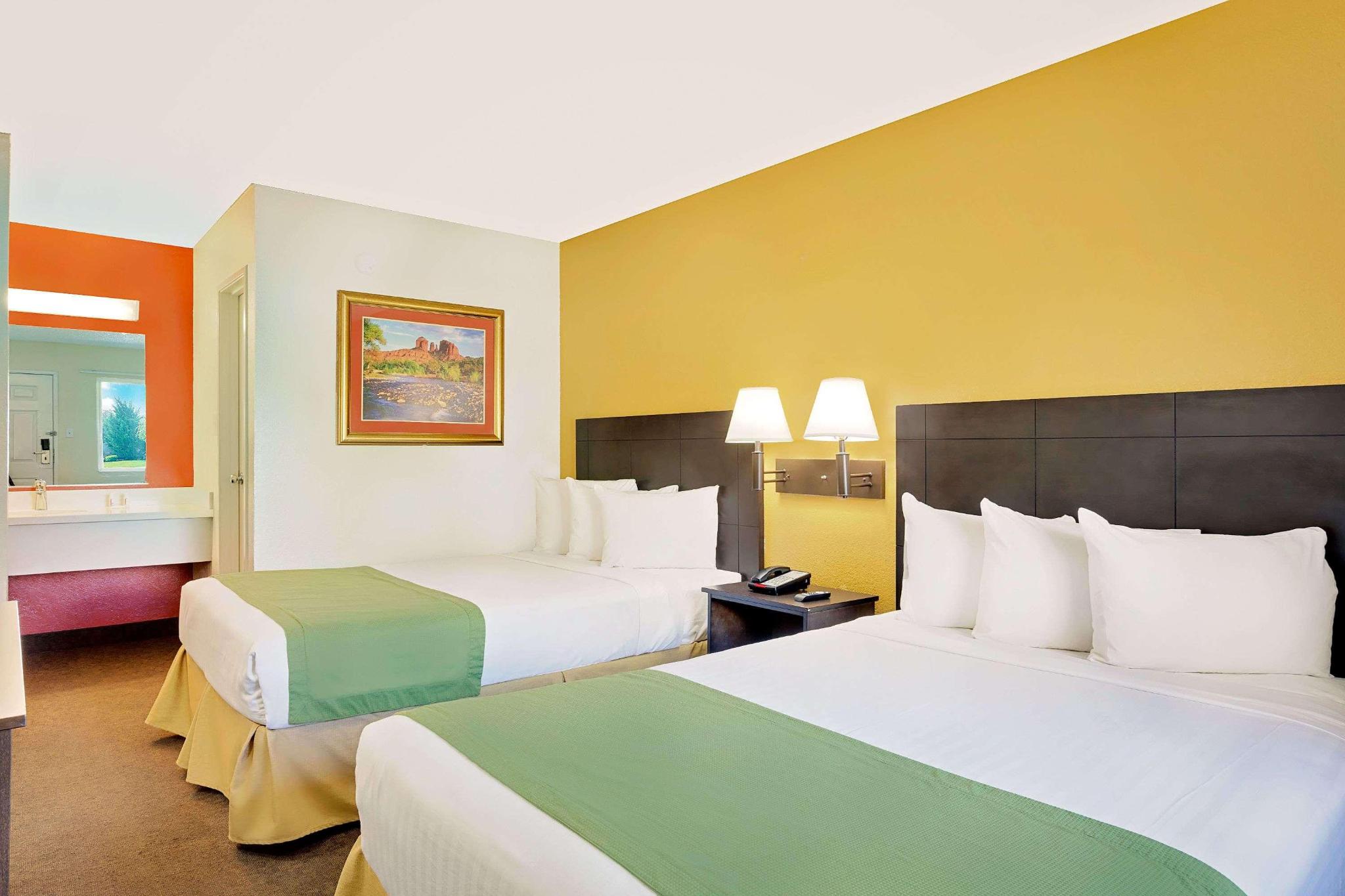 hotel-thumb