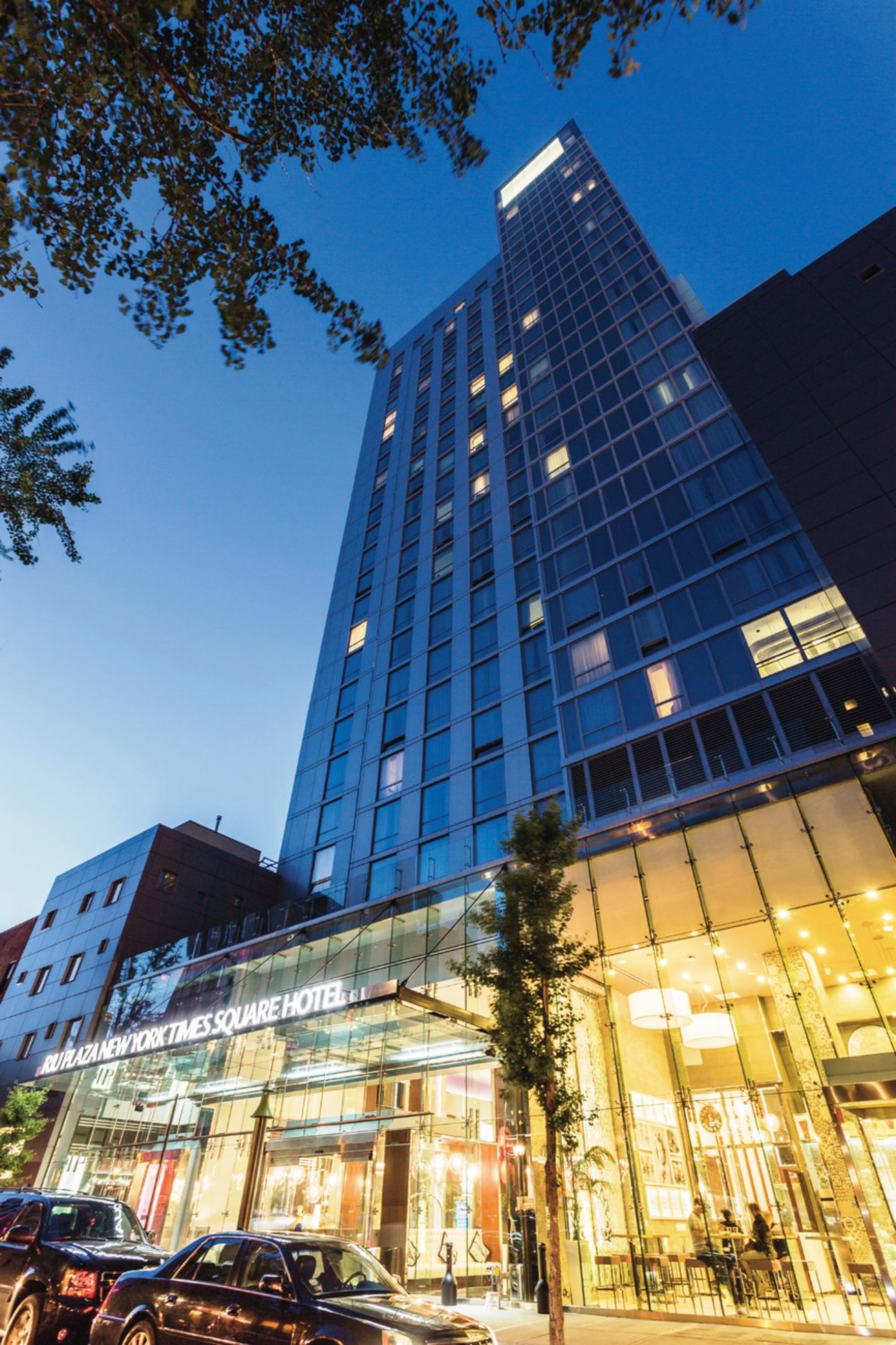 hotel-thumb