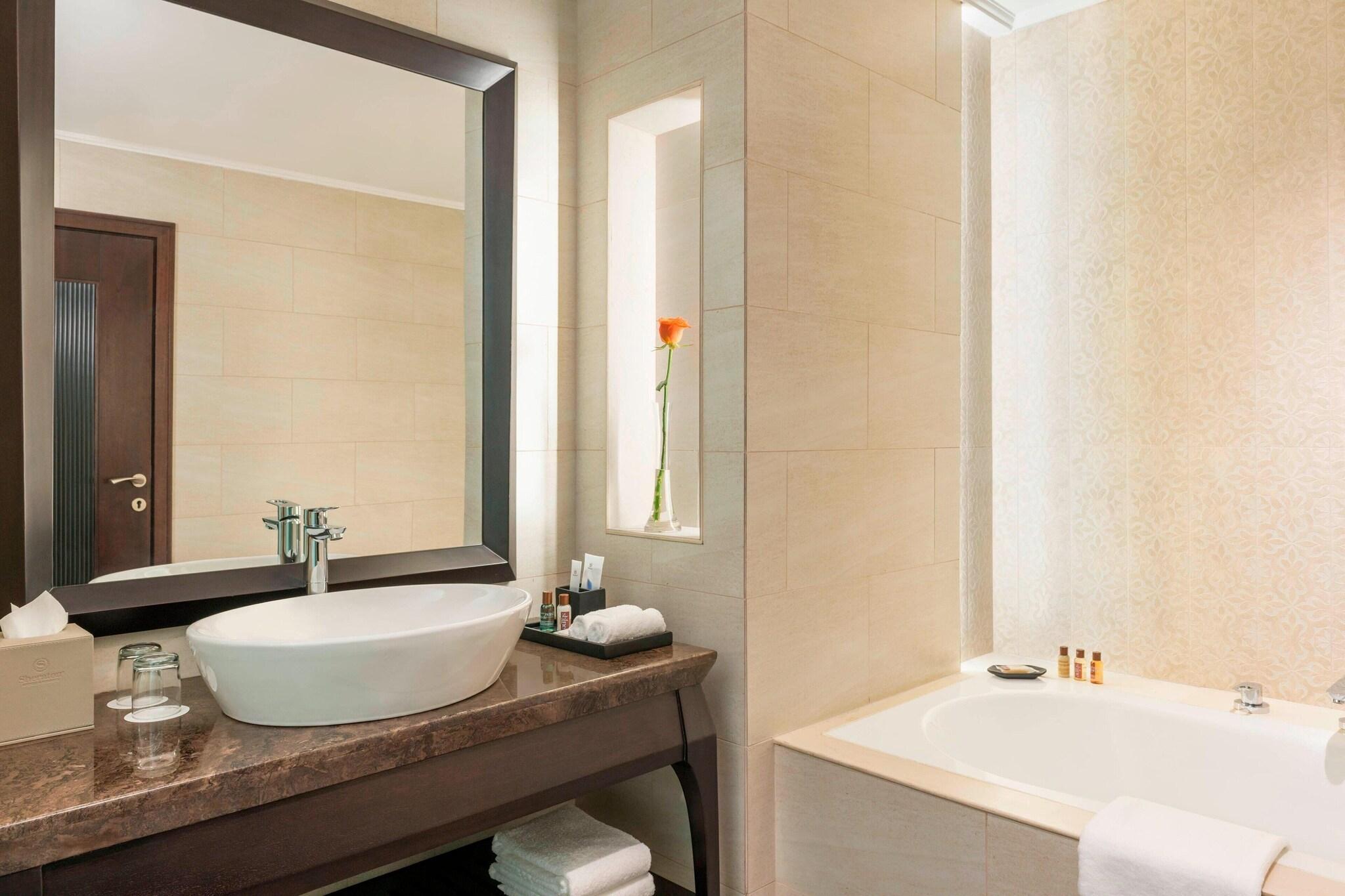 hotel-thumb
