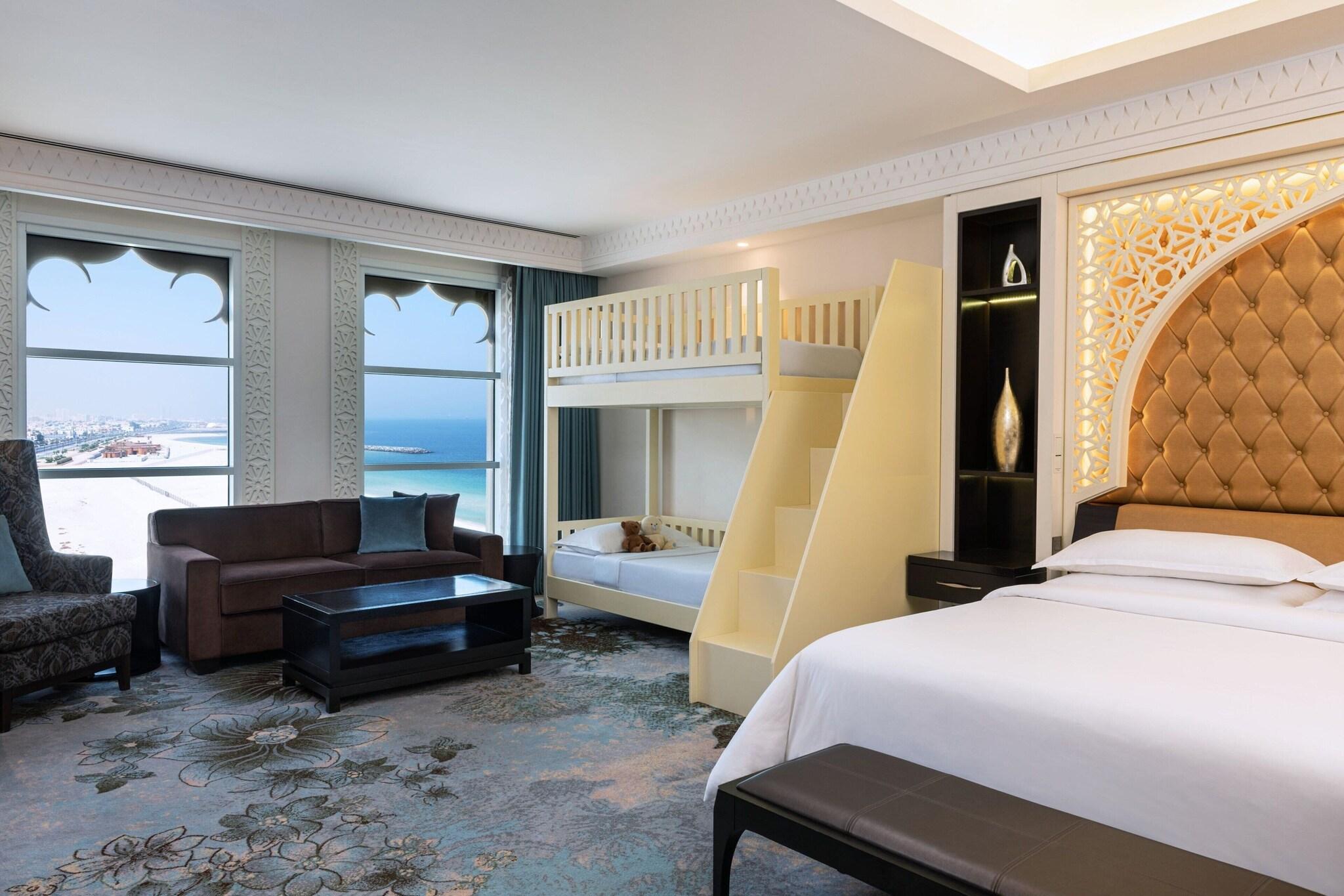 hotel-thumb