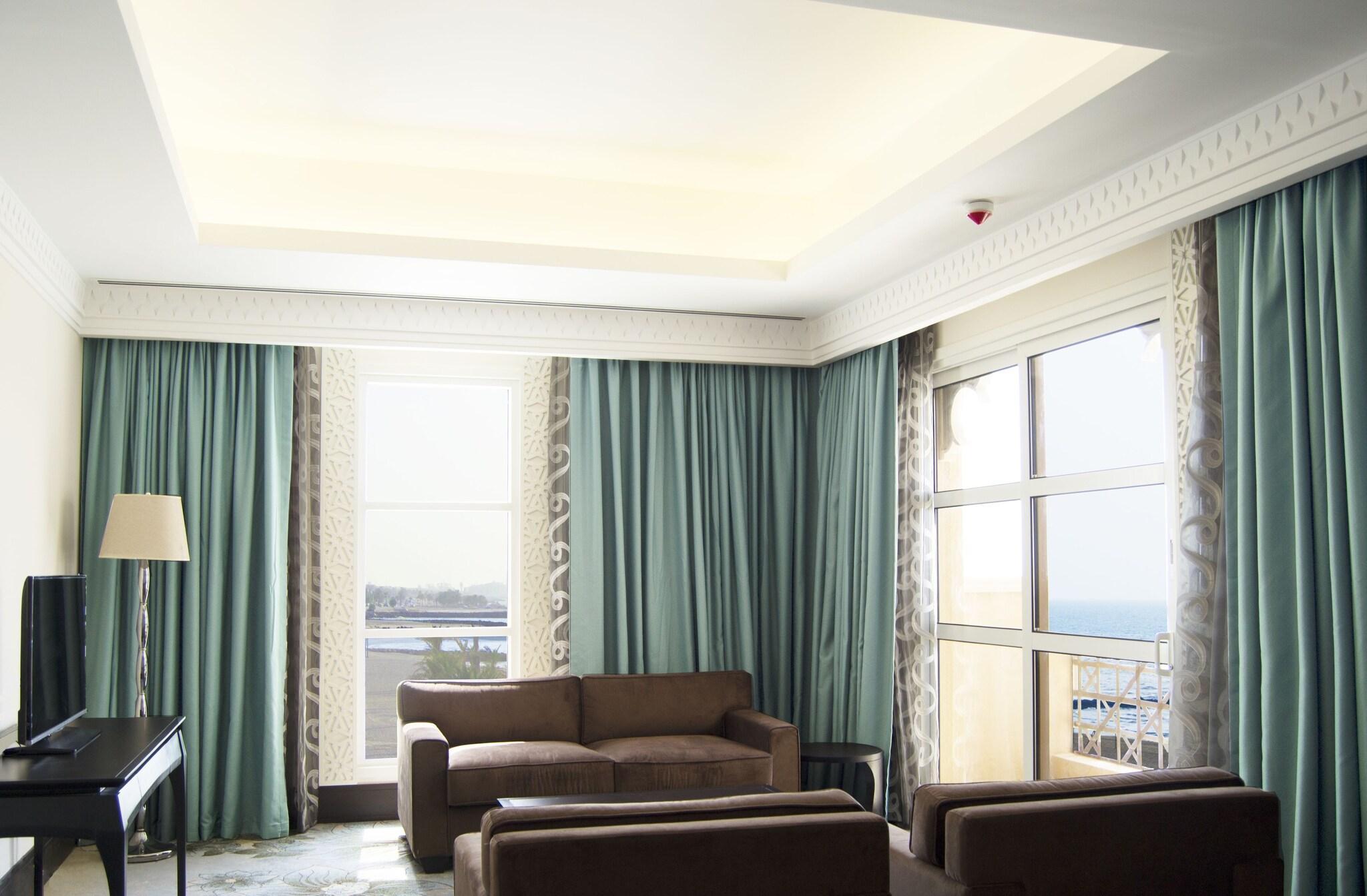 hotel-thumb