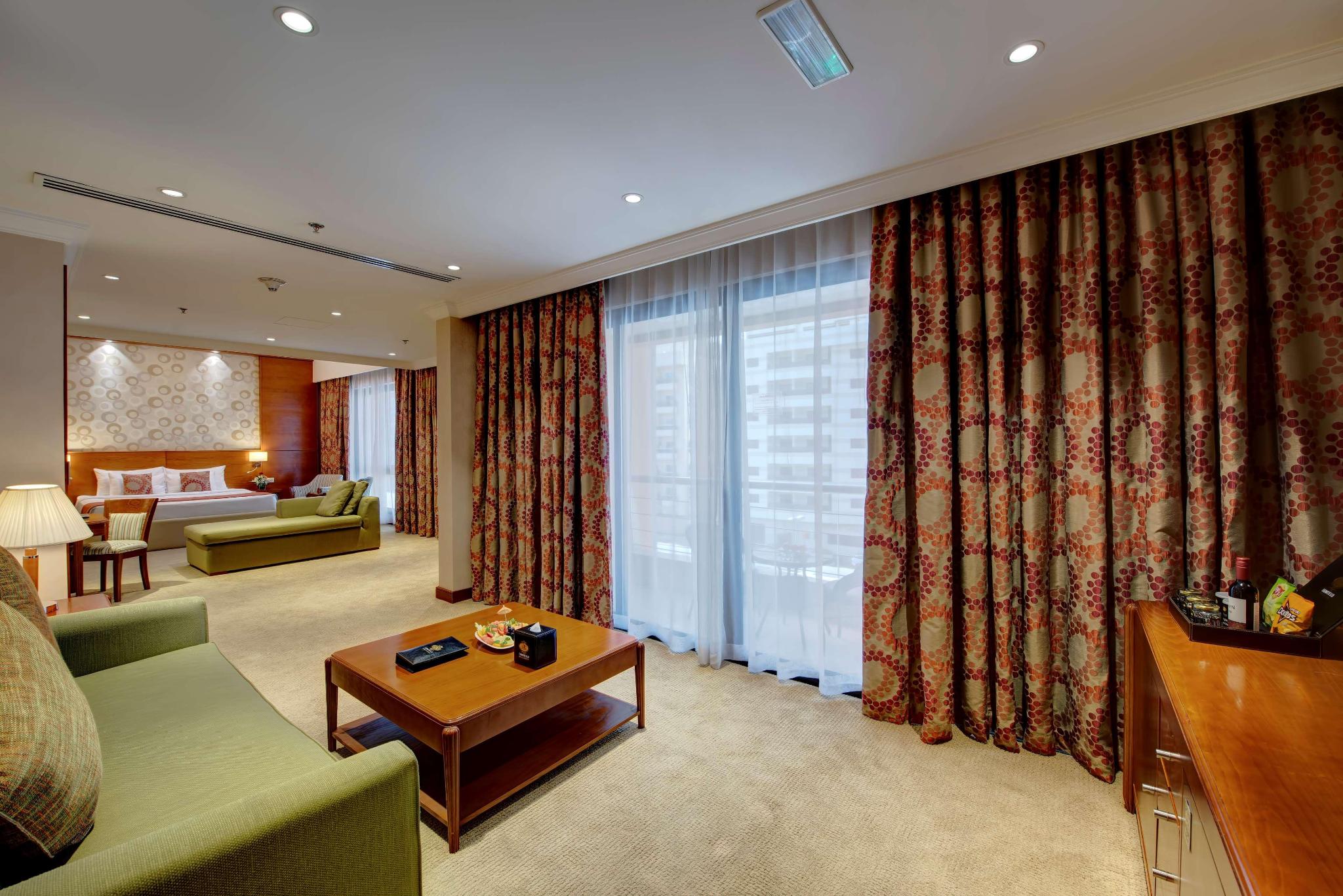 hotel-thumb