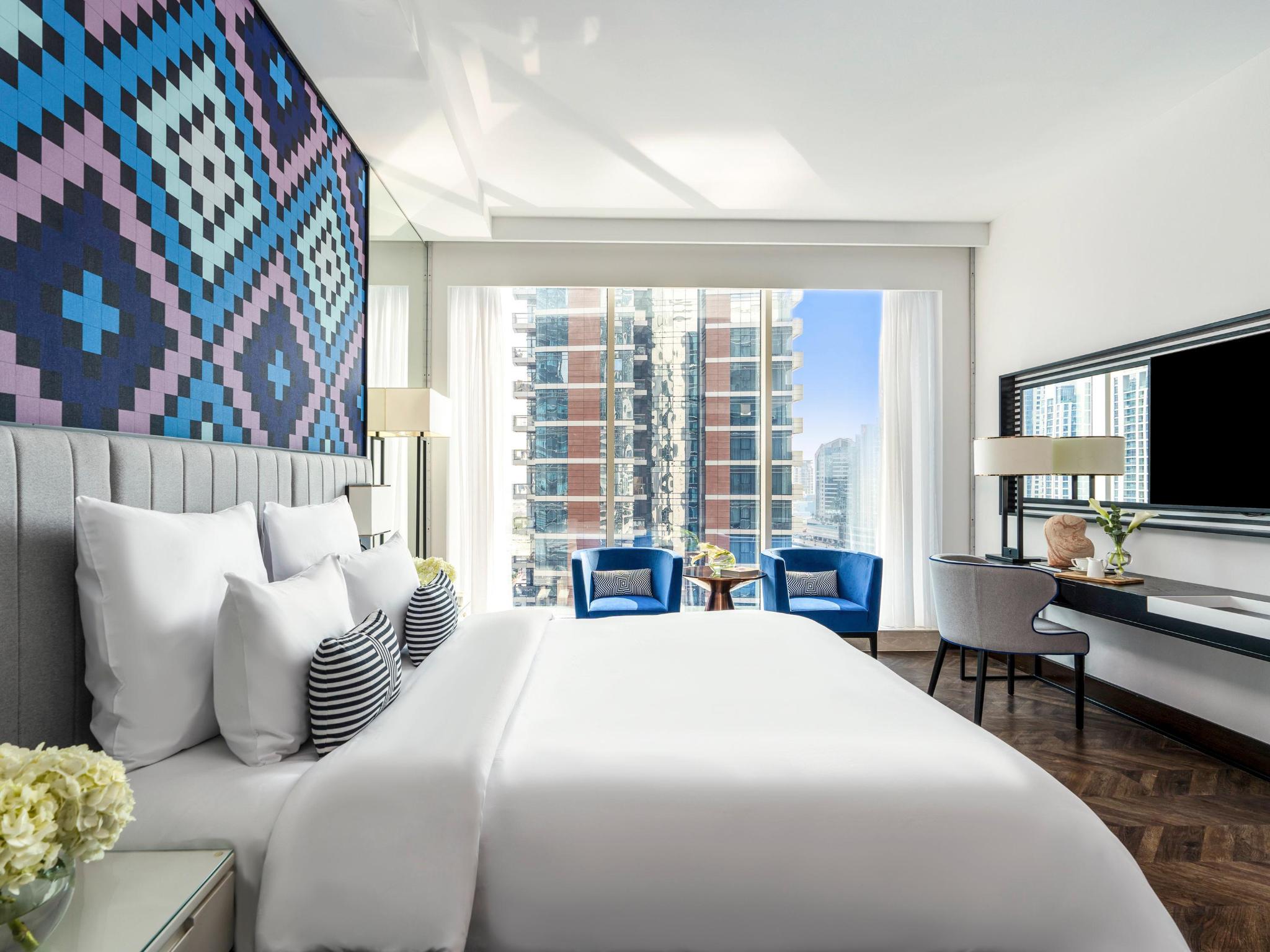 hotel-thumb