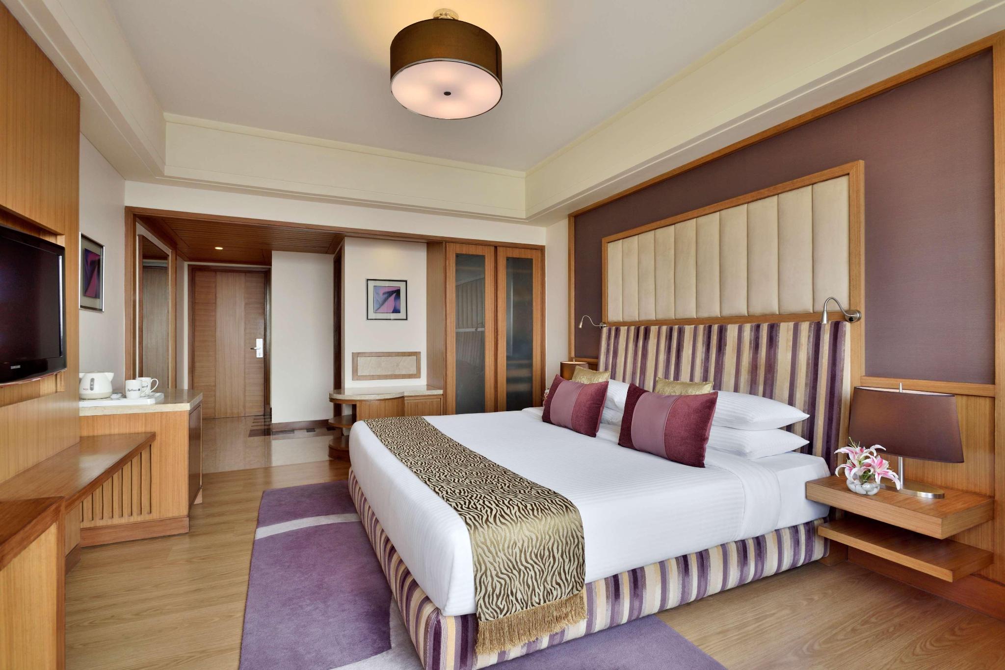 hotel-thumb