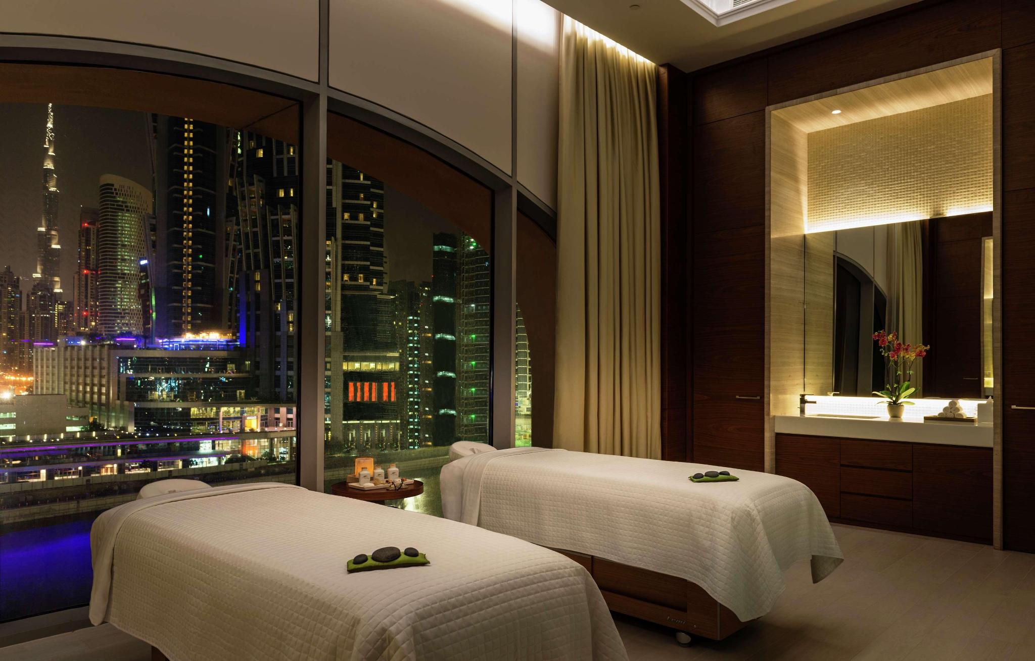 hotel-thumb