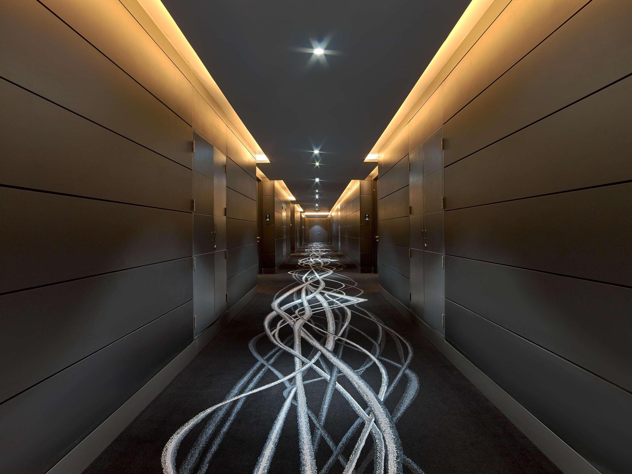 hotel-thumb