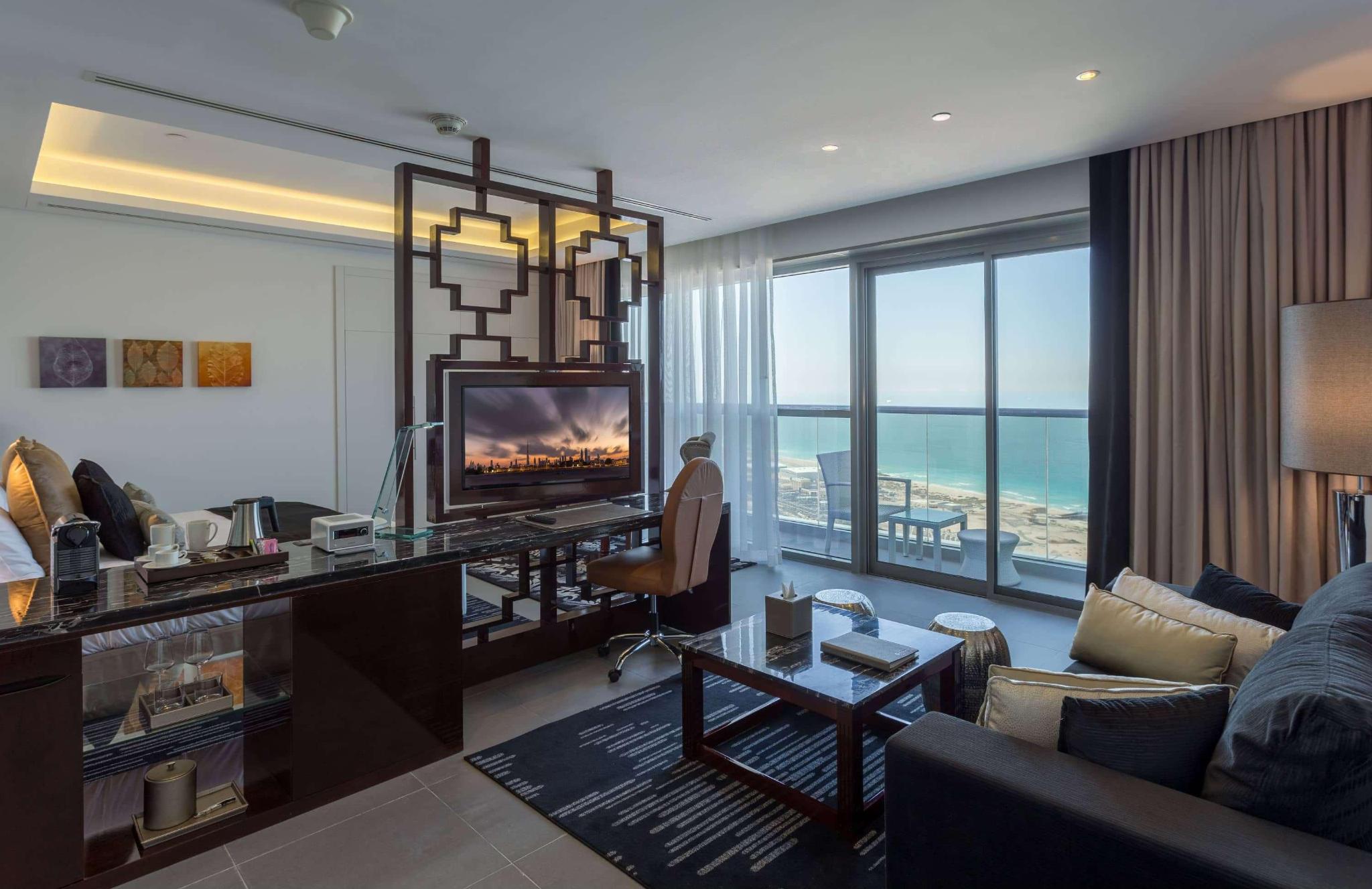 hotel-thumb