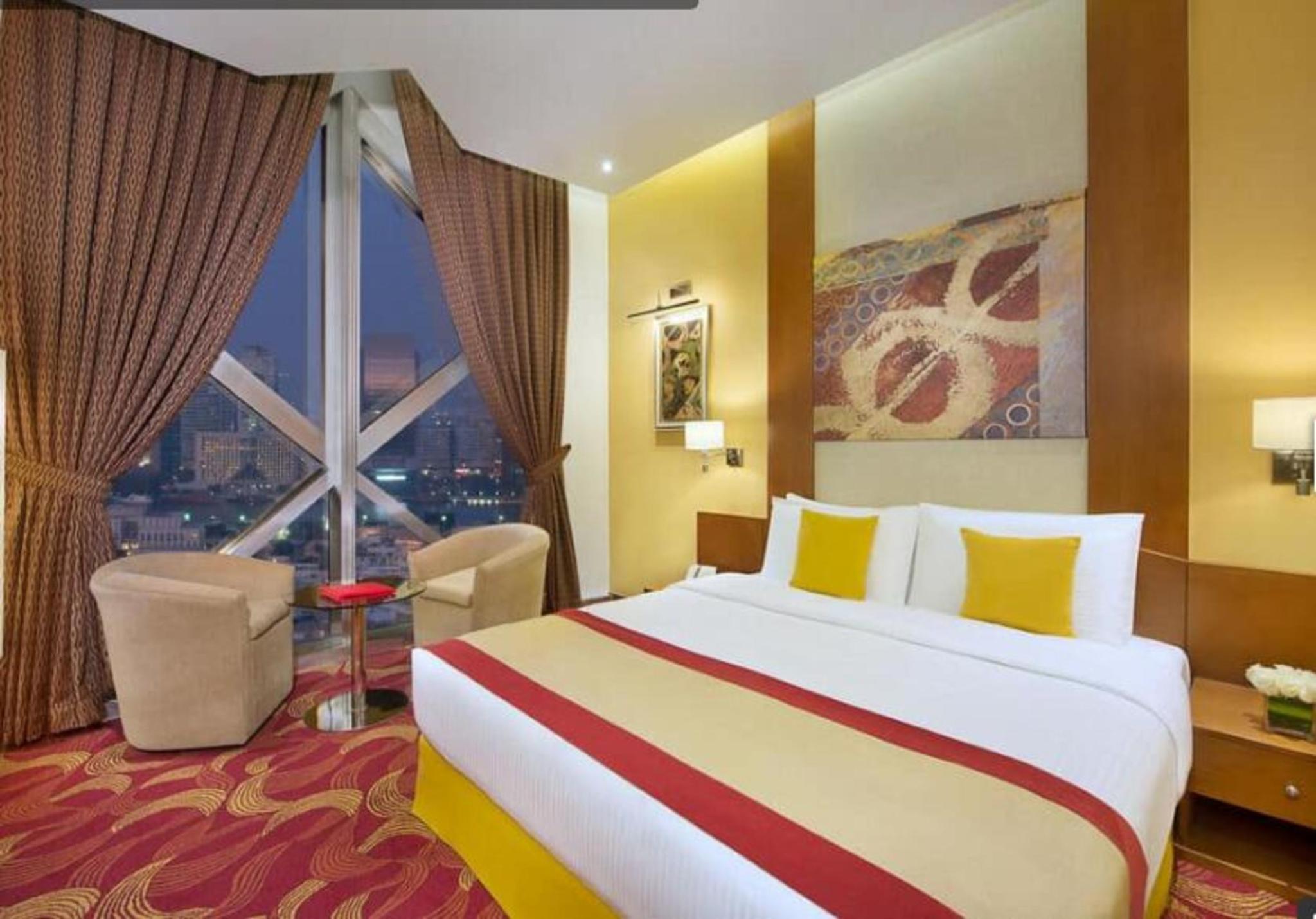 hotel-thumb