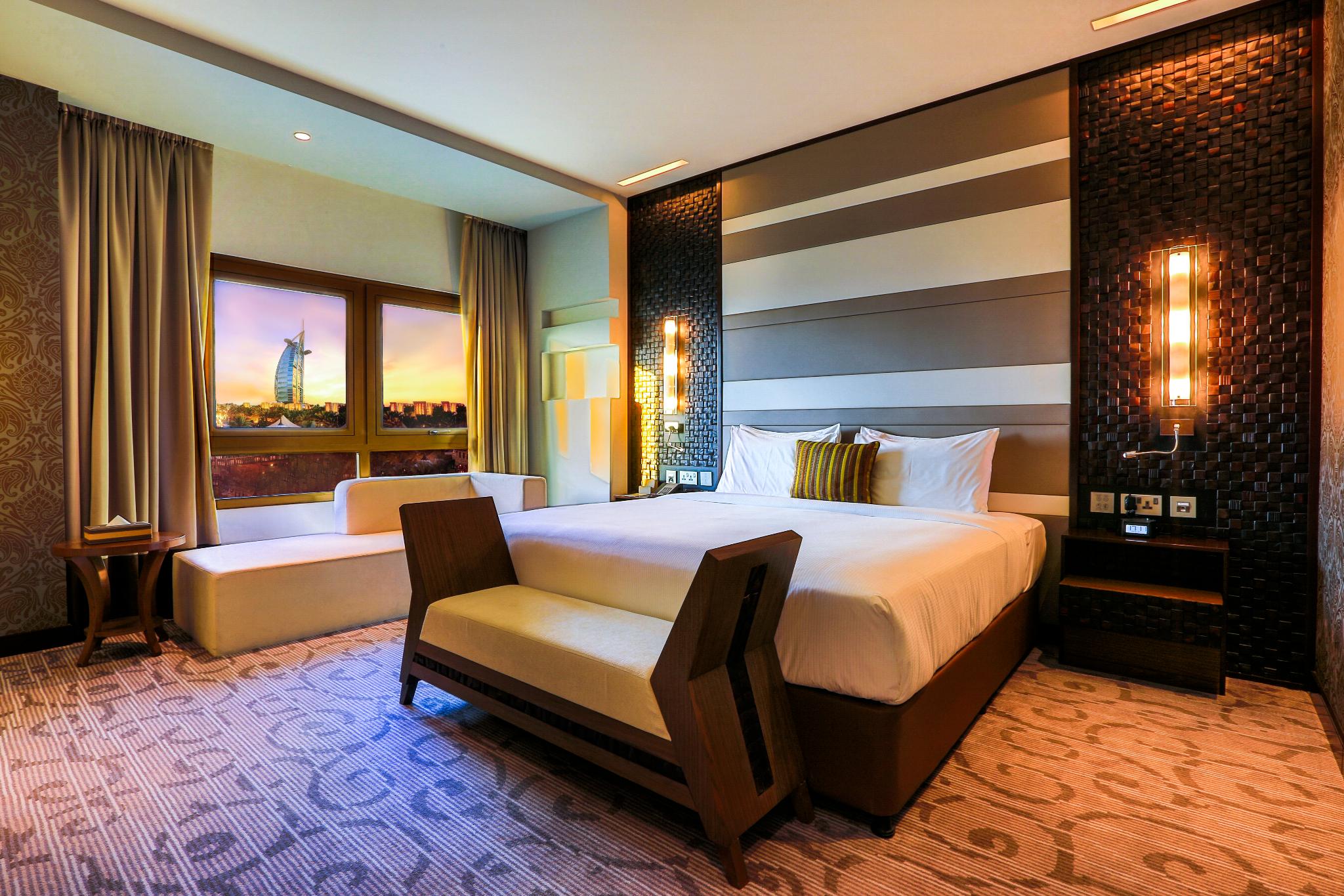 hotel-thumb