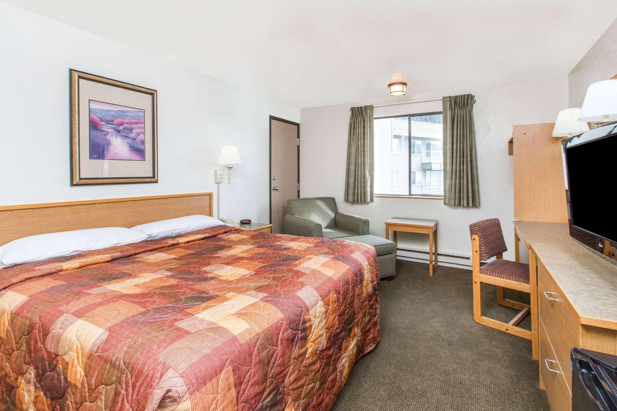 hotel-thumb