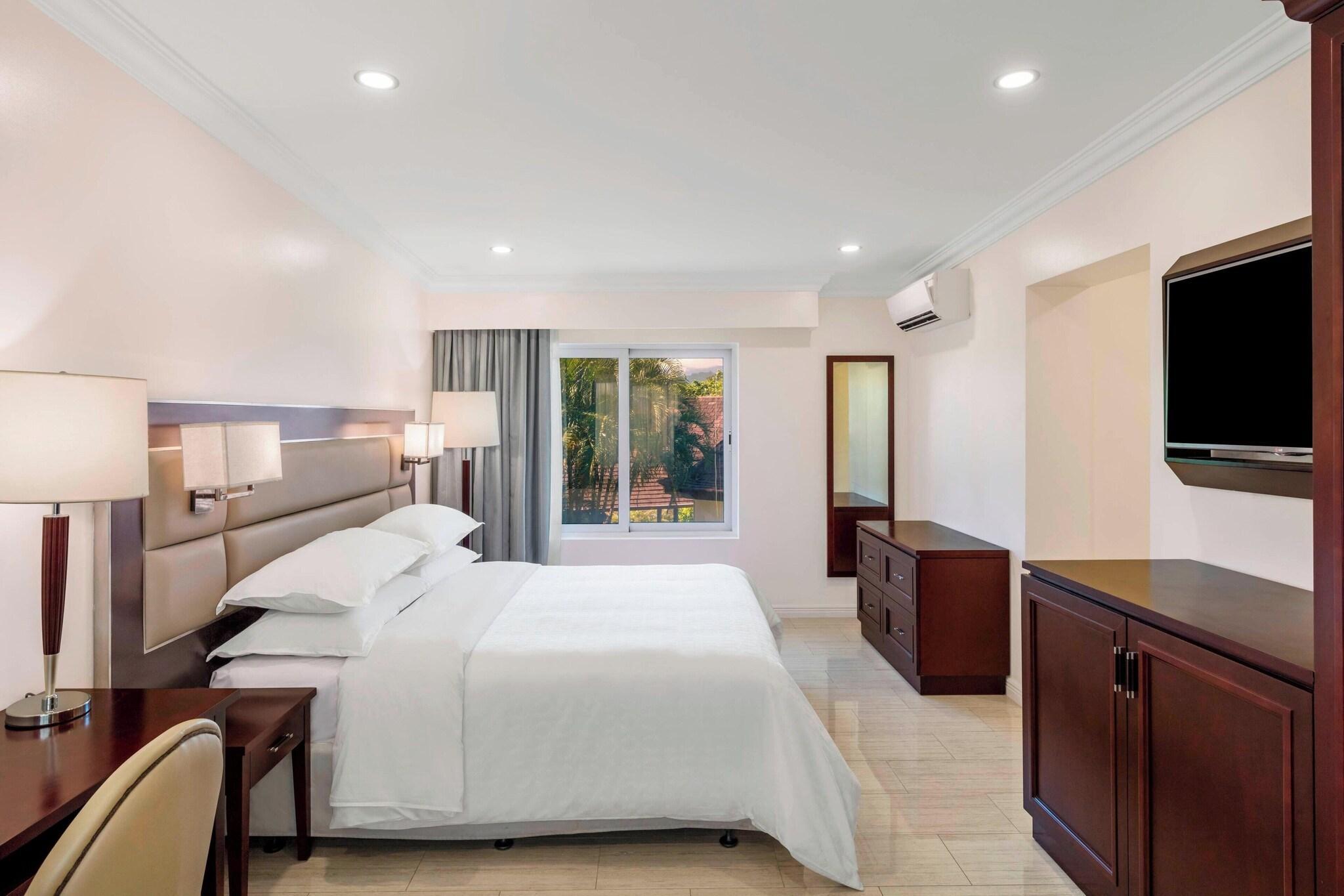 hotel-thumb