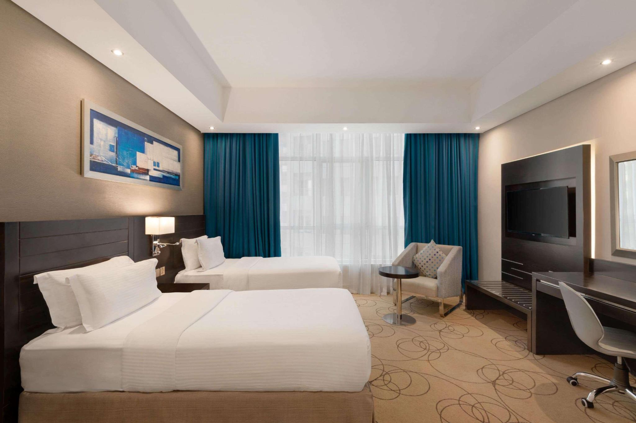 hotel-thumb
