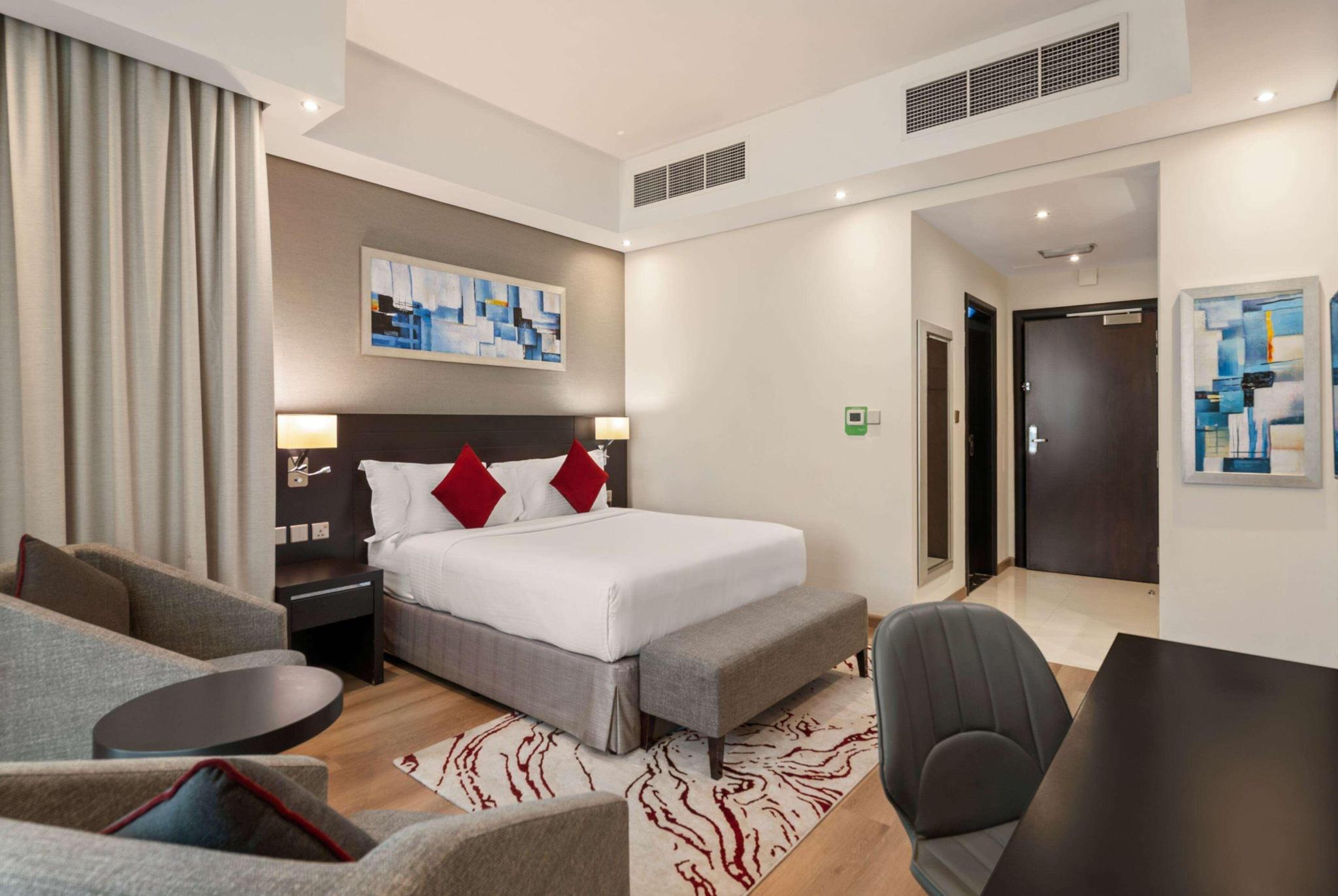 hotel-thumb