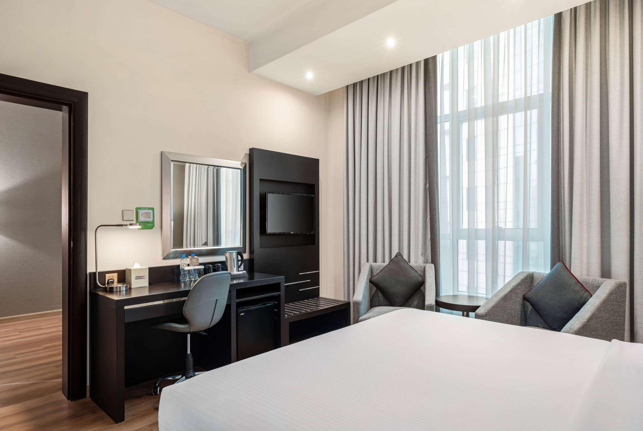 hotel-thumb