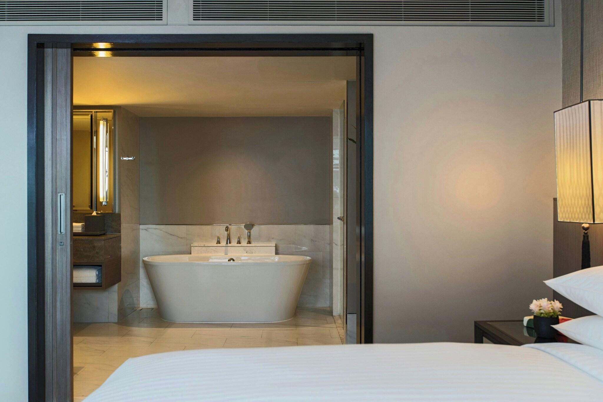 hotel-thumb