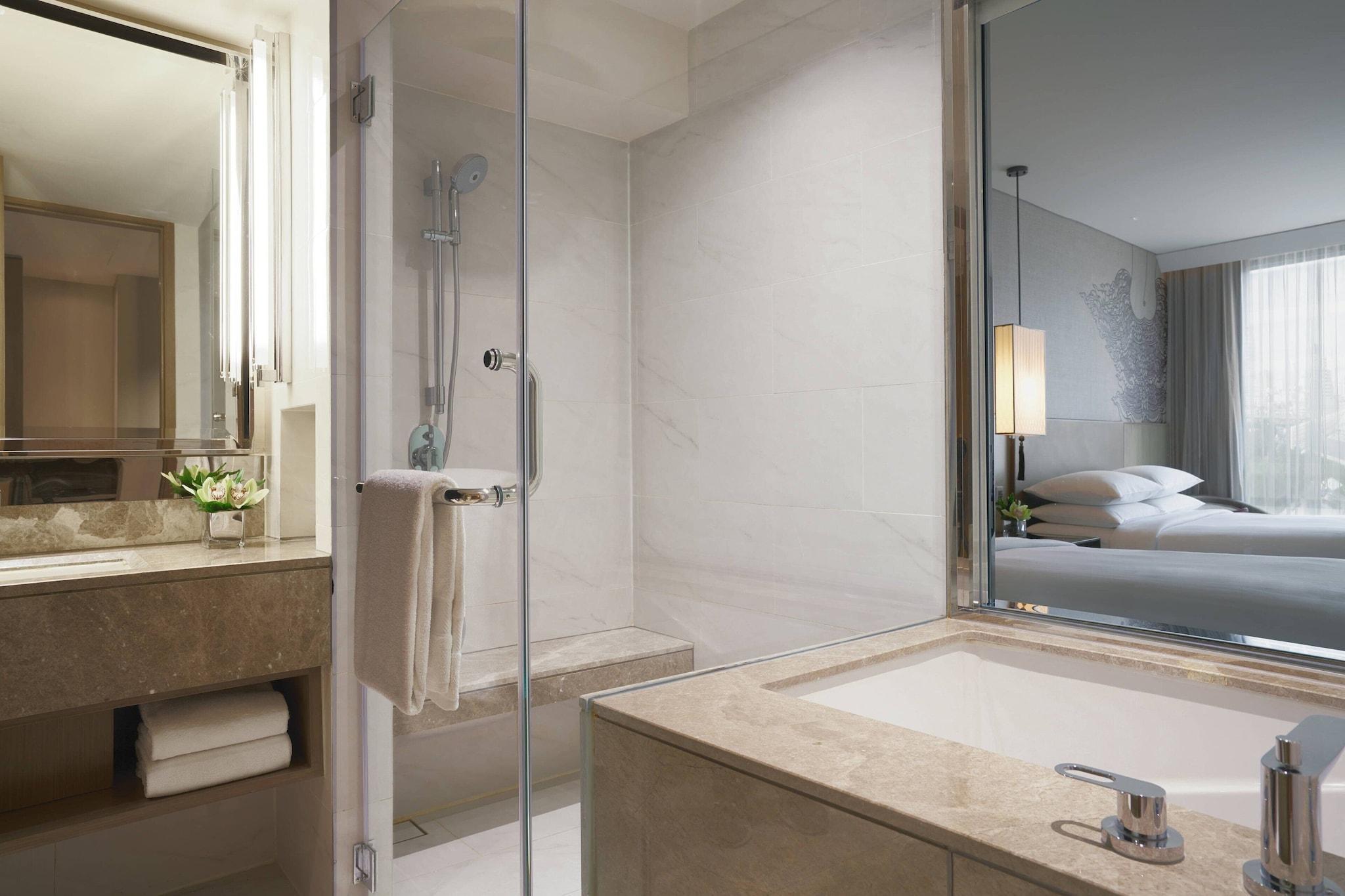 hotel-thumb
