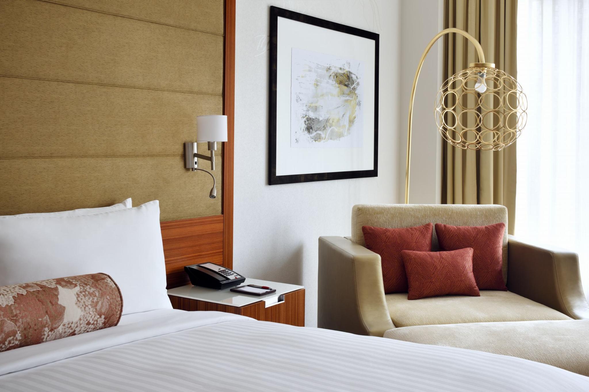 hotel-thumb