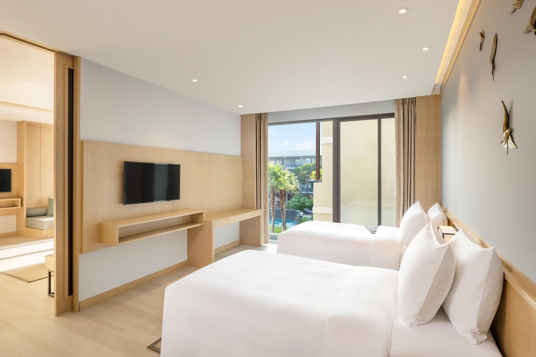 hotel-thumb